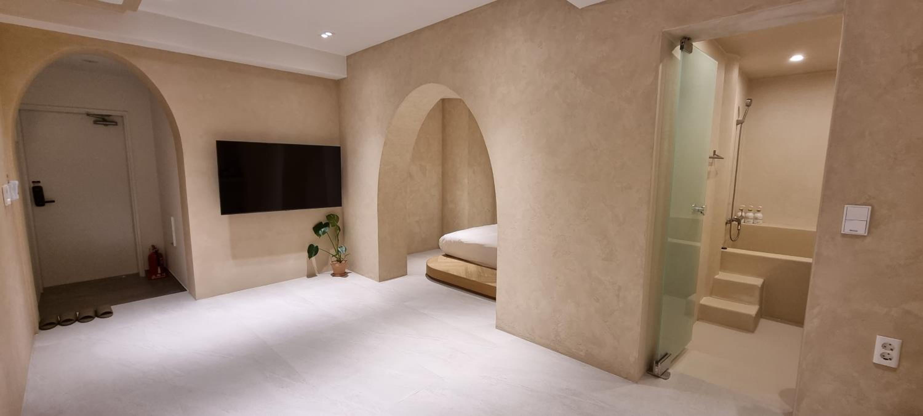 hotel room