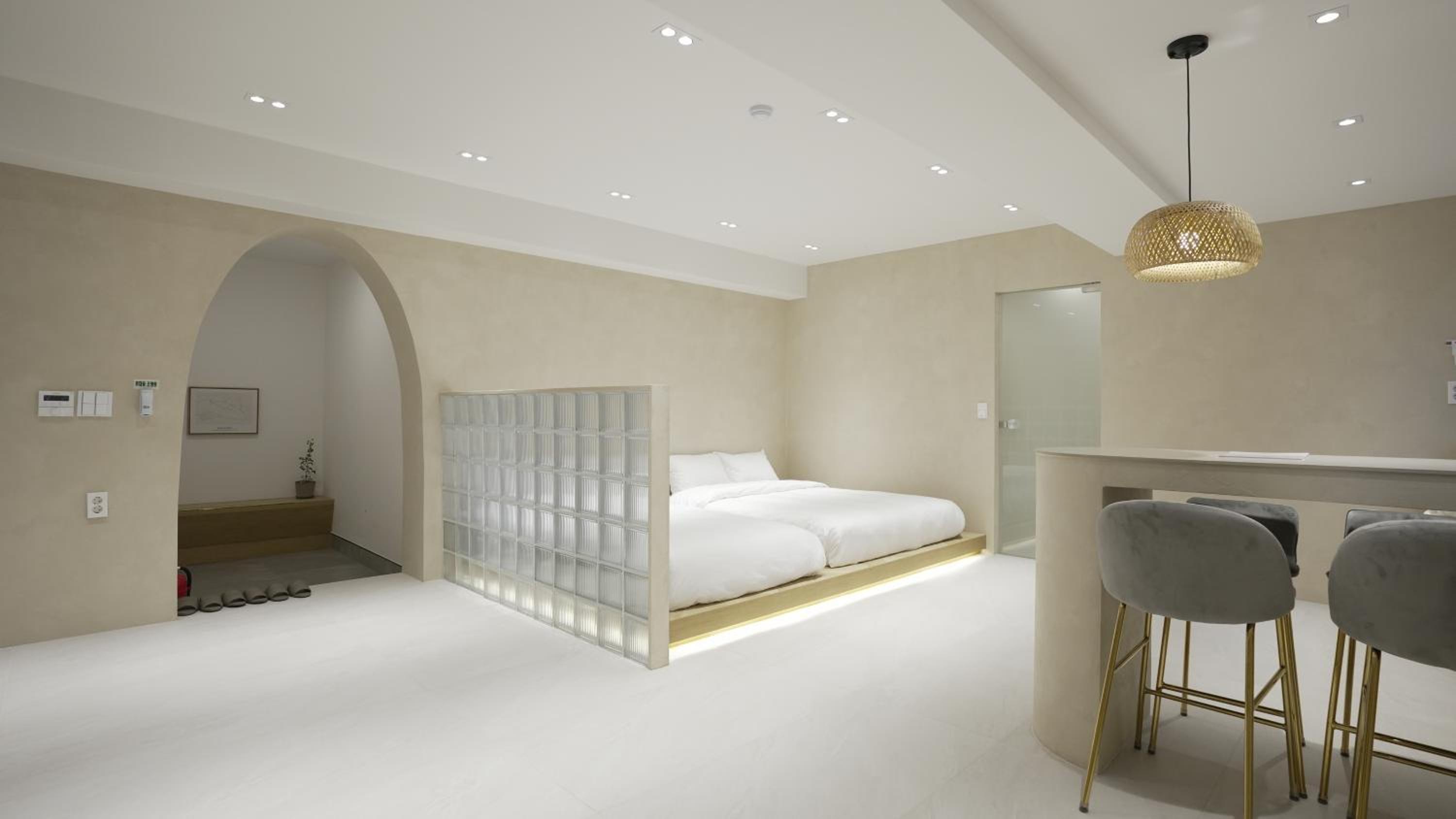 hotel room