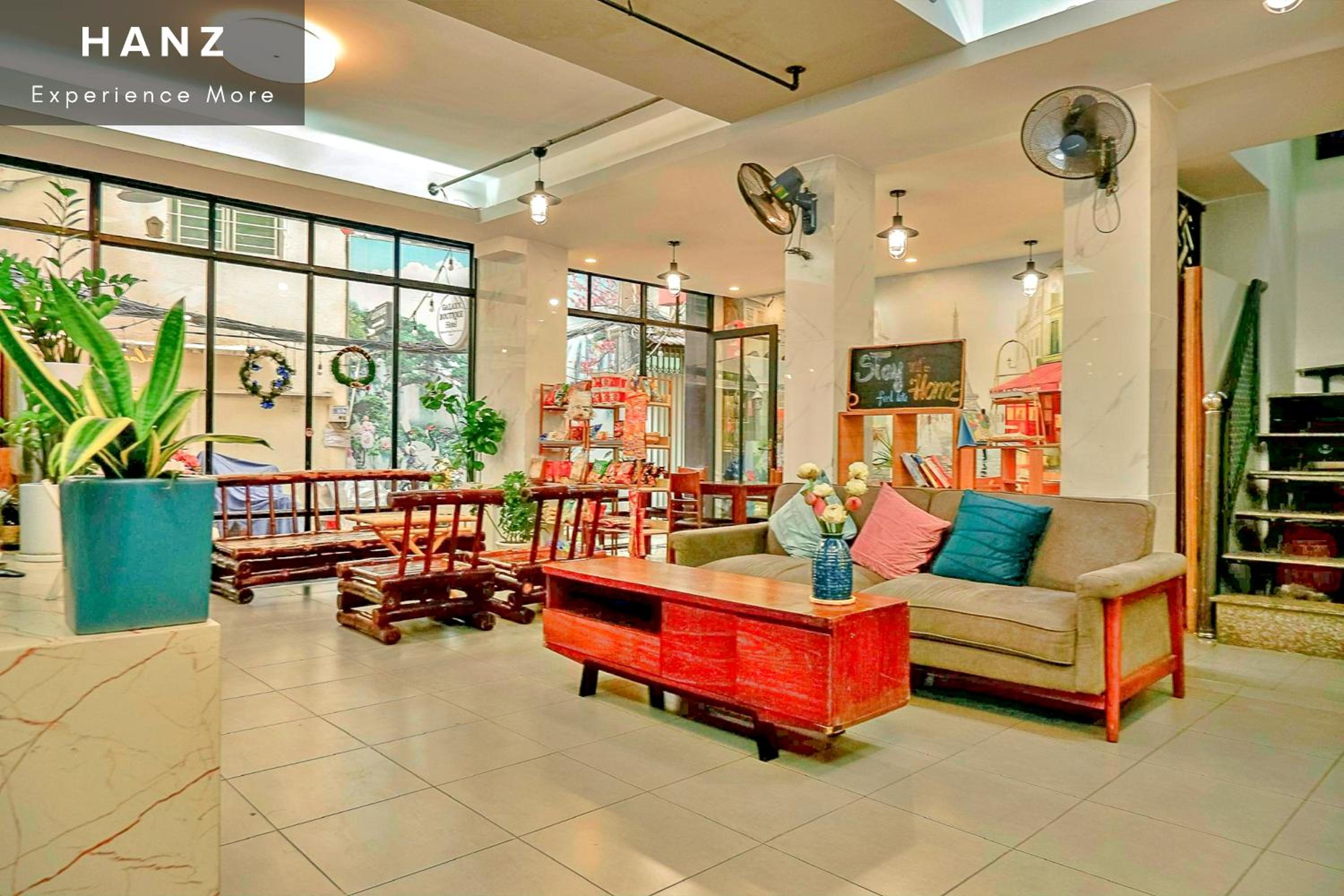 S79 Charisse Hotel Bui Vien