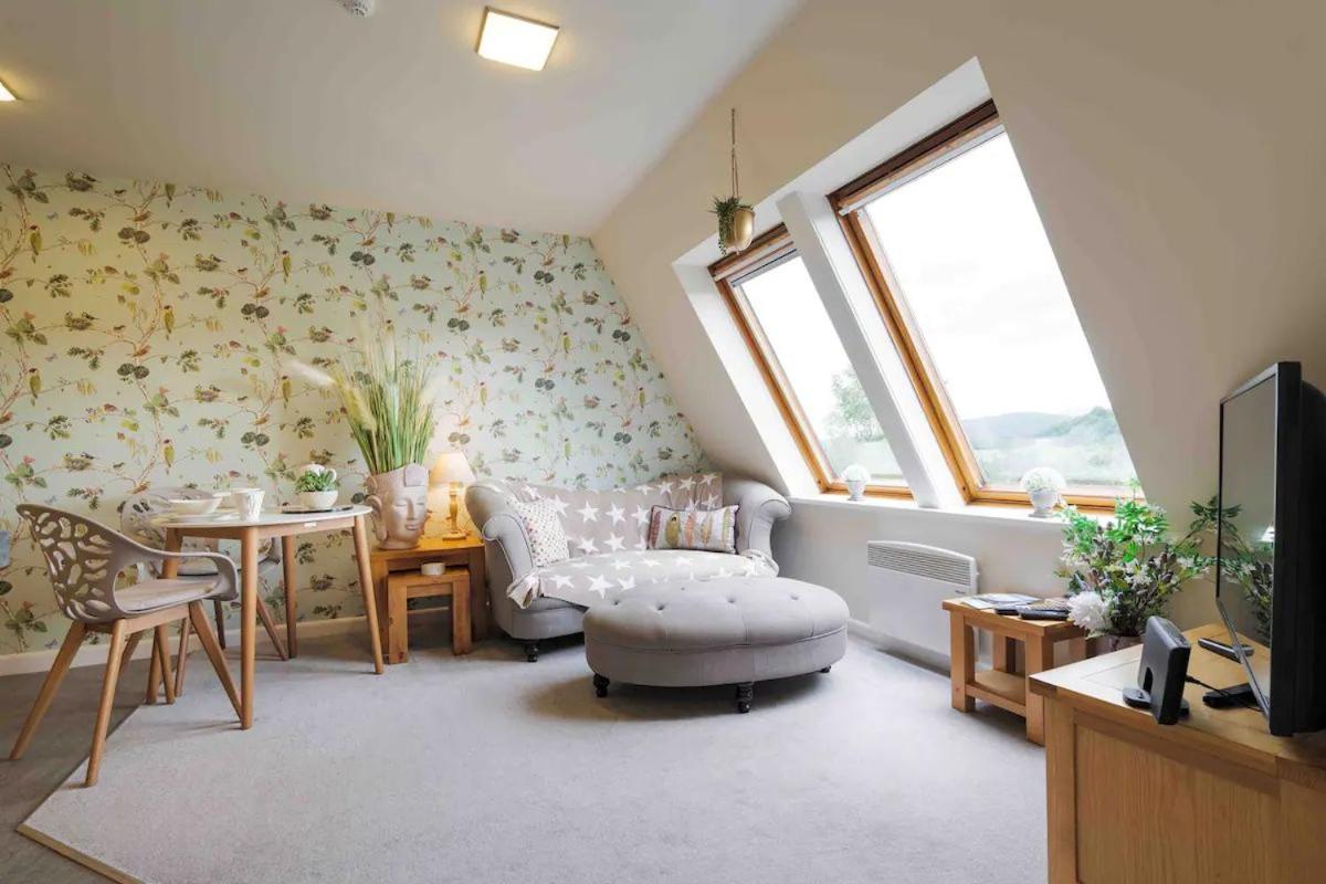 Ambleside View, stunning roof top views over Ambleside to the fells