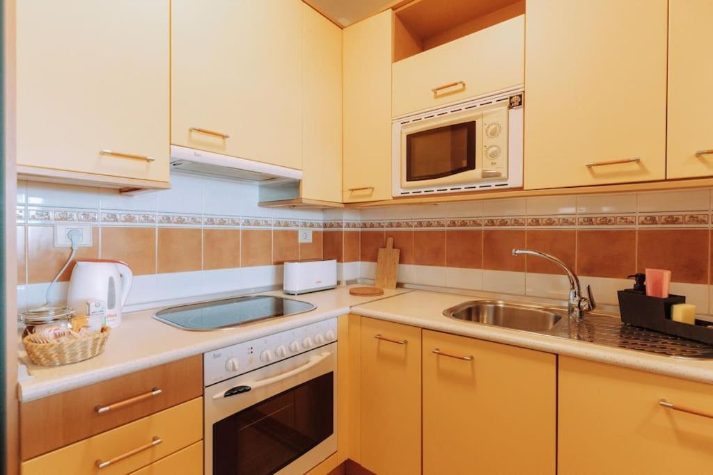 Precioso apartamento junto al mar.