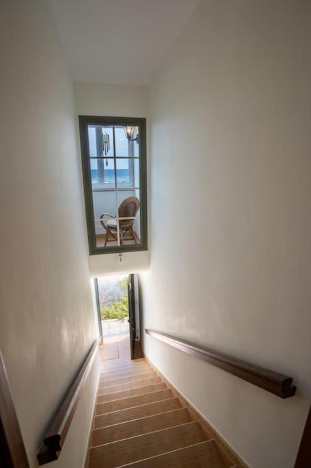 Precioso apartamento junto al mar.
