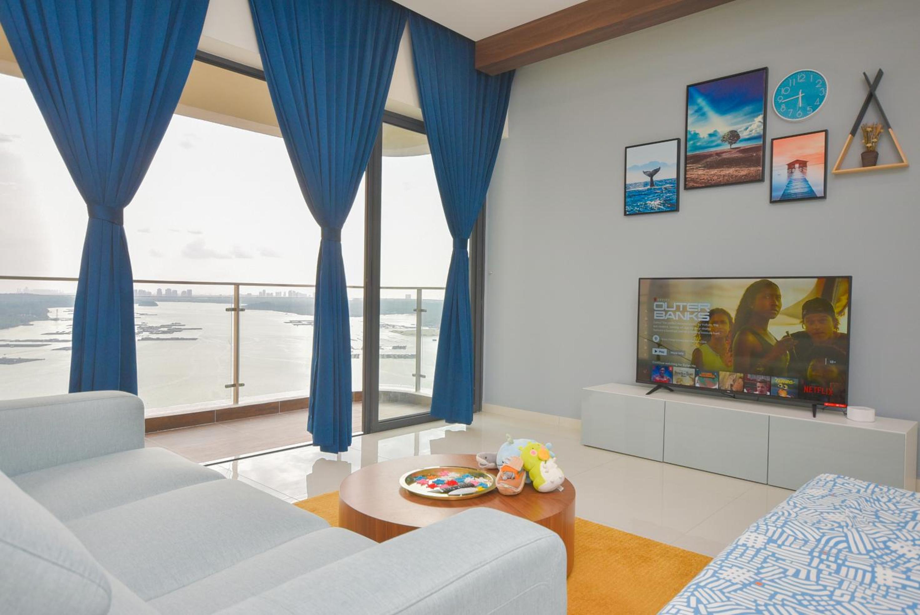 Country Garden Seaview Suite by Nest Home at Danga Bay