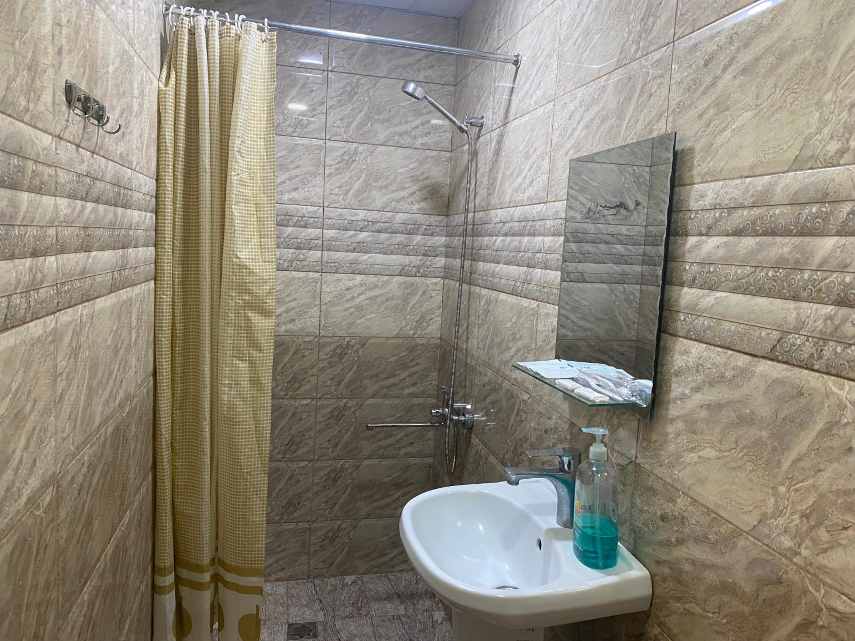 Aygestan Hotel
