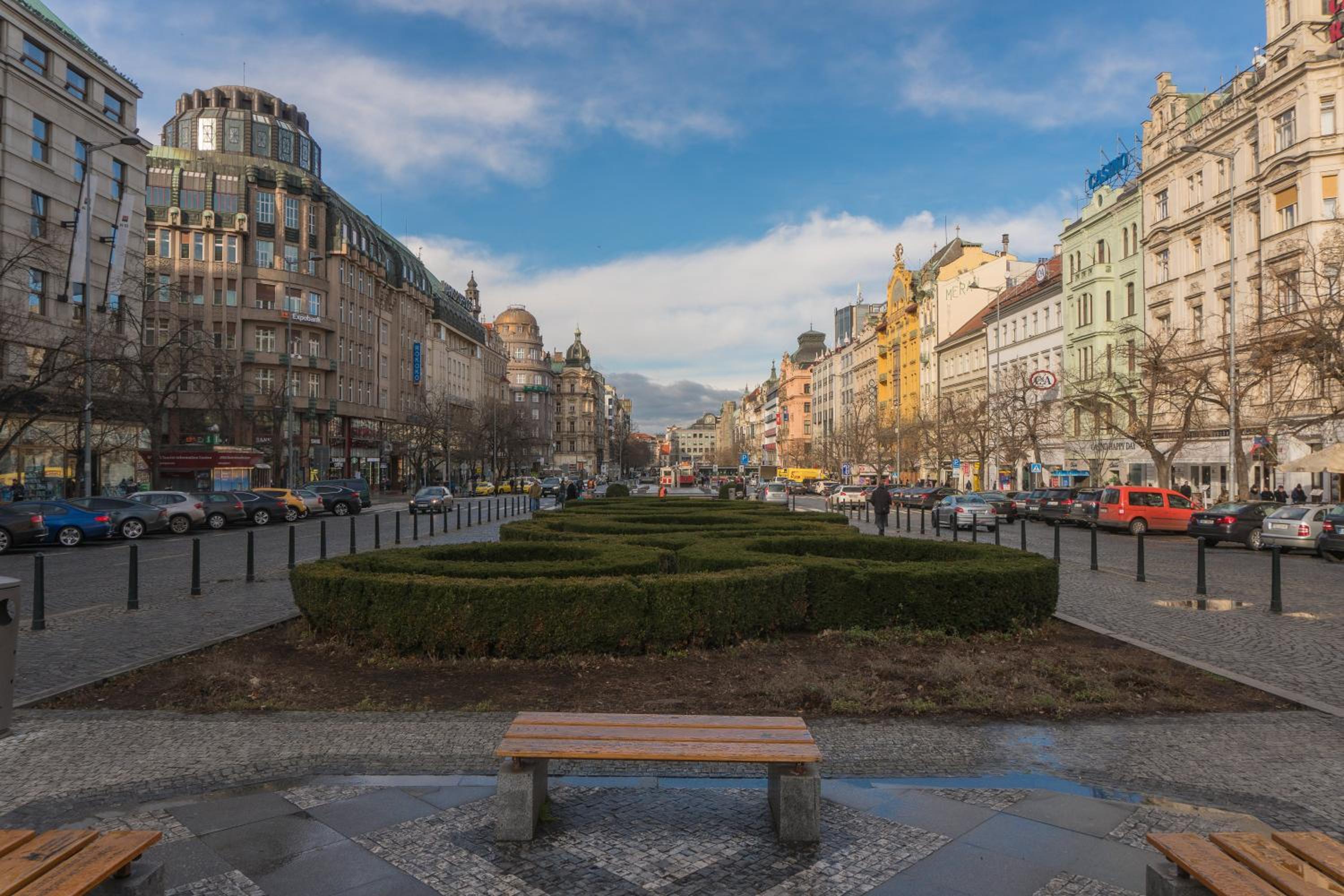 Cozy Homestay at Prague Main Station