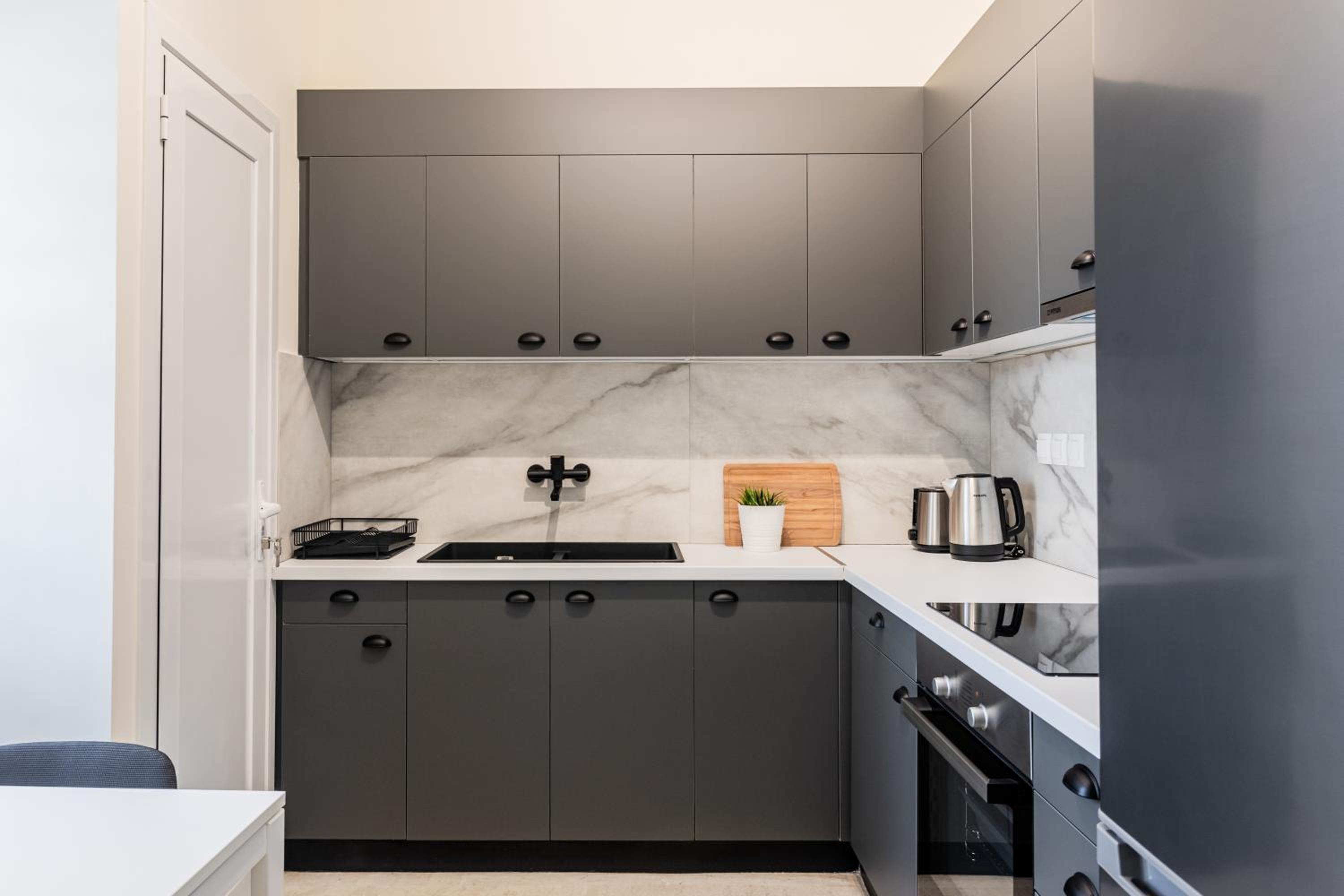Radiant 2BR Apartment in Neo Psichiko by UPSTREET