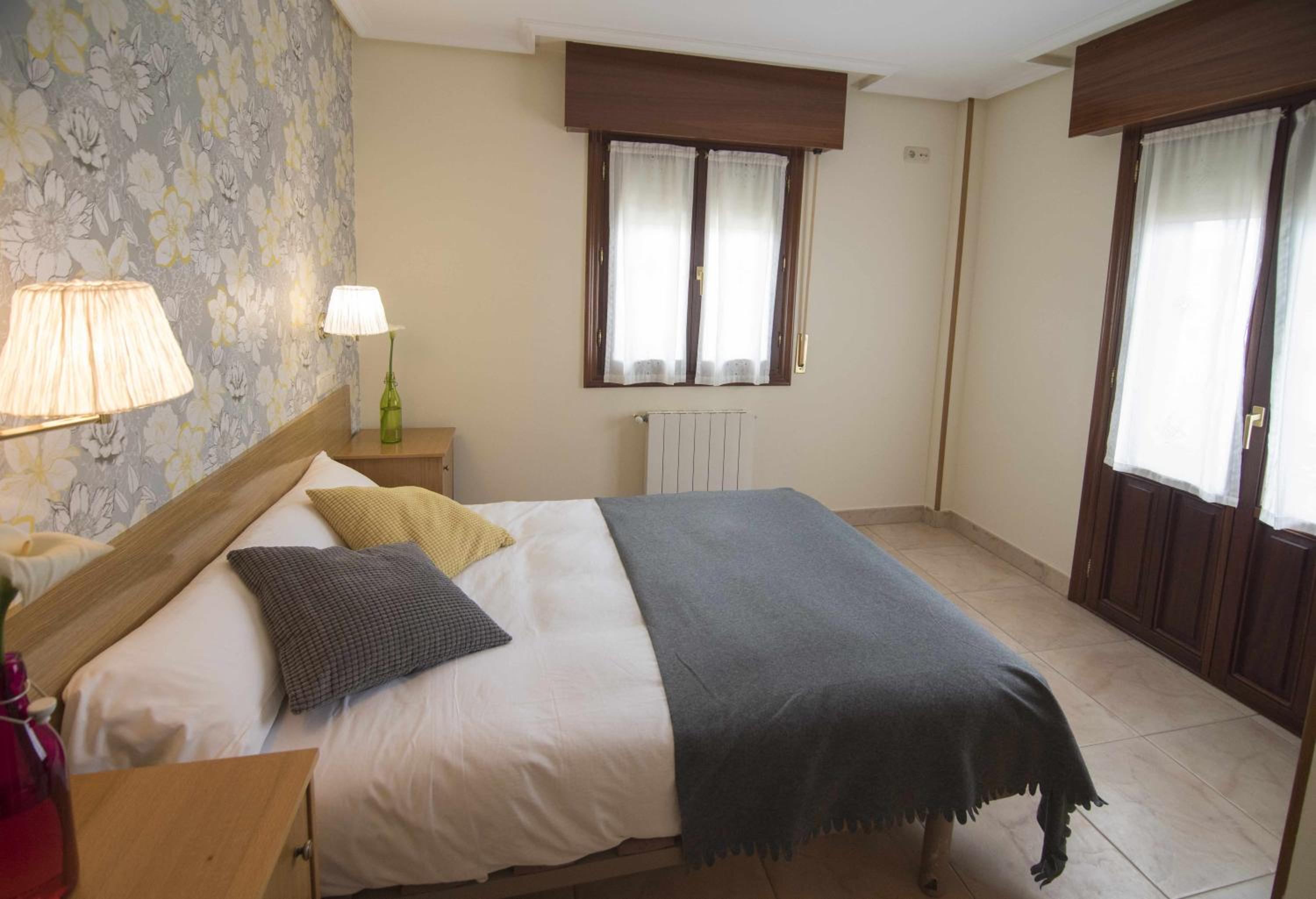 Apartamentos Mugarri view 2
