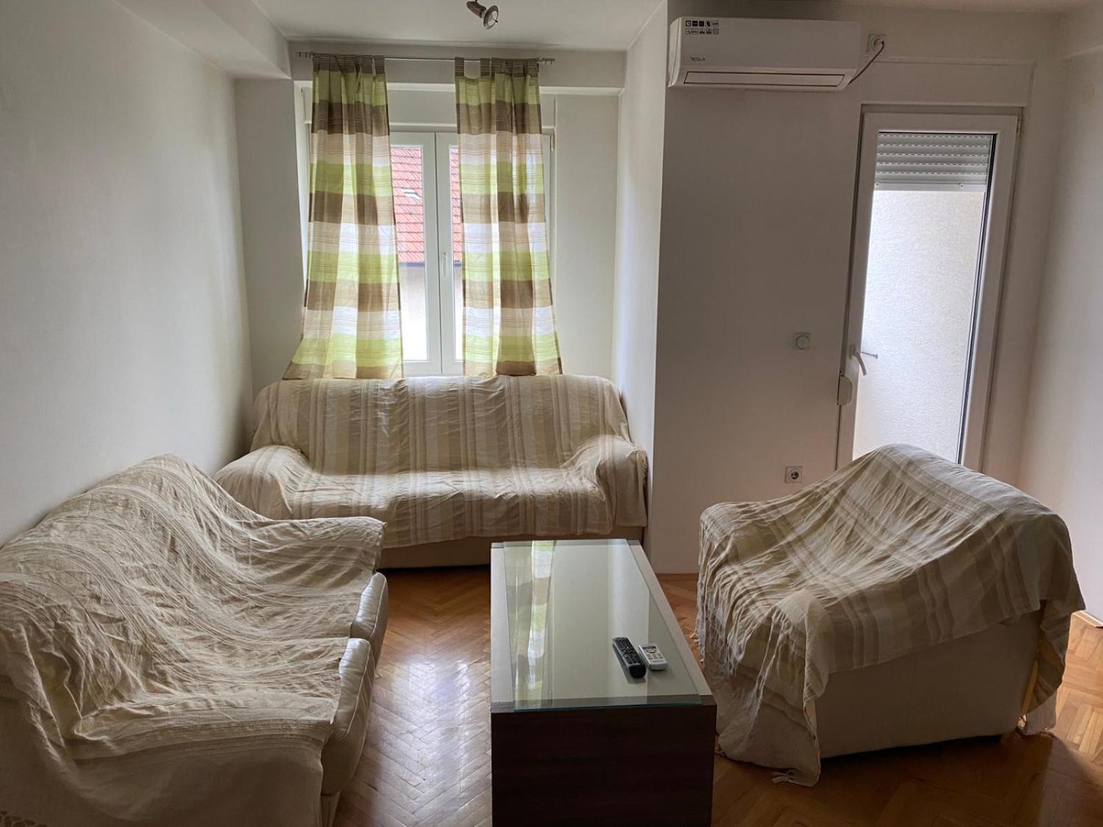 Vlada apartment