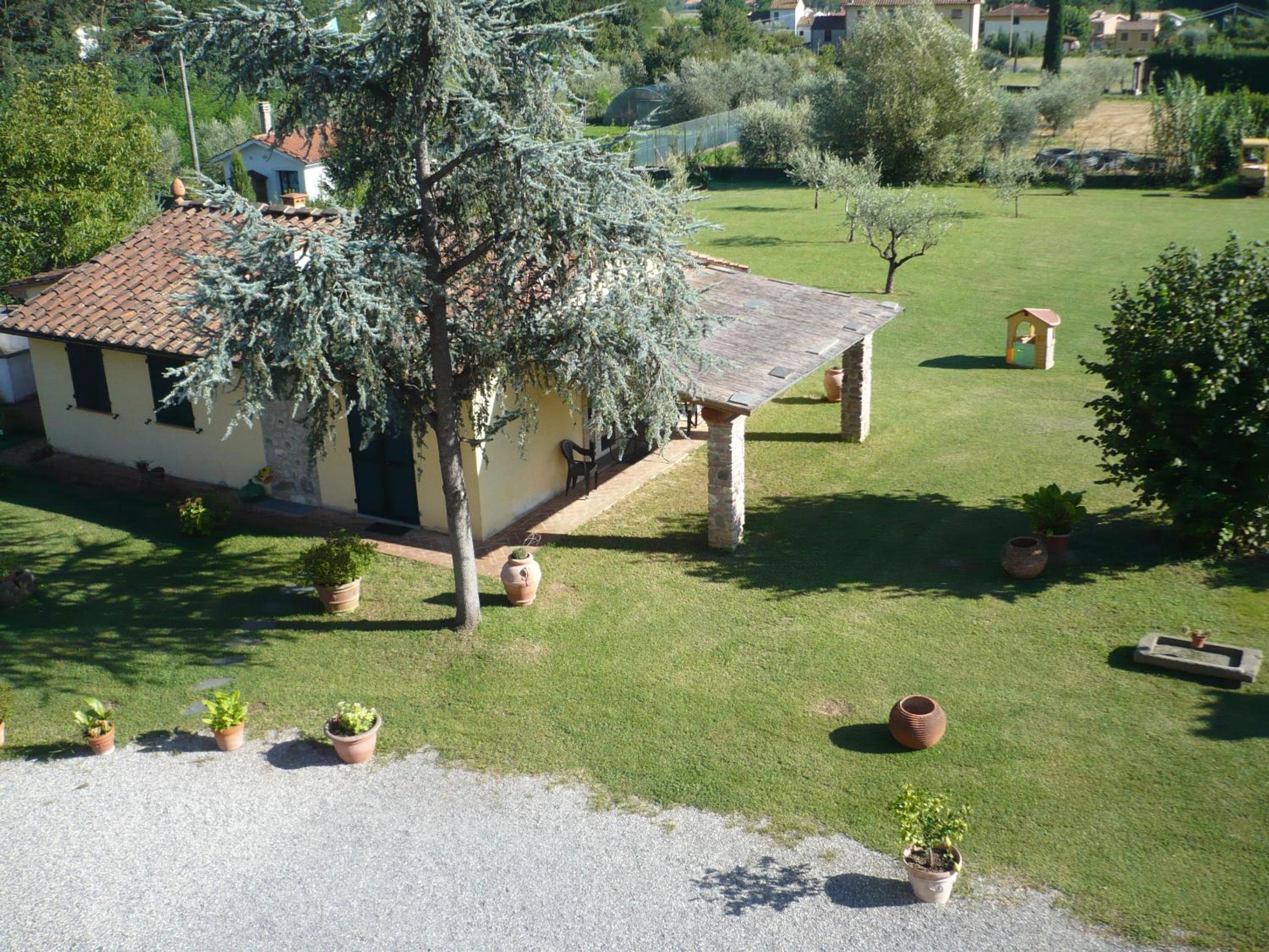 Photo 16