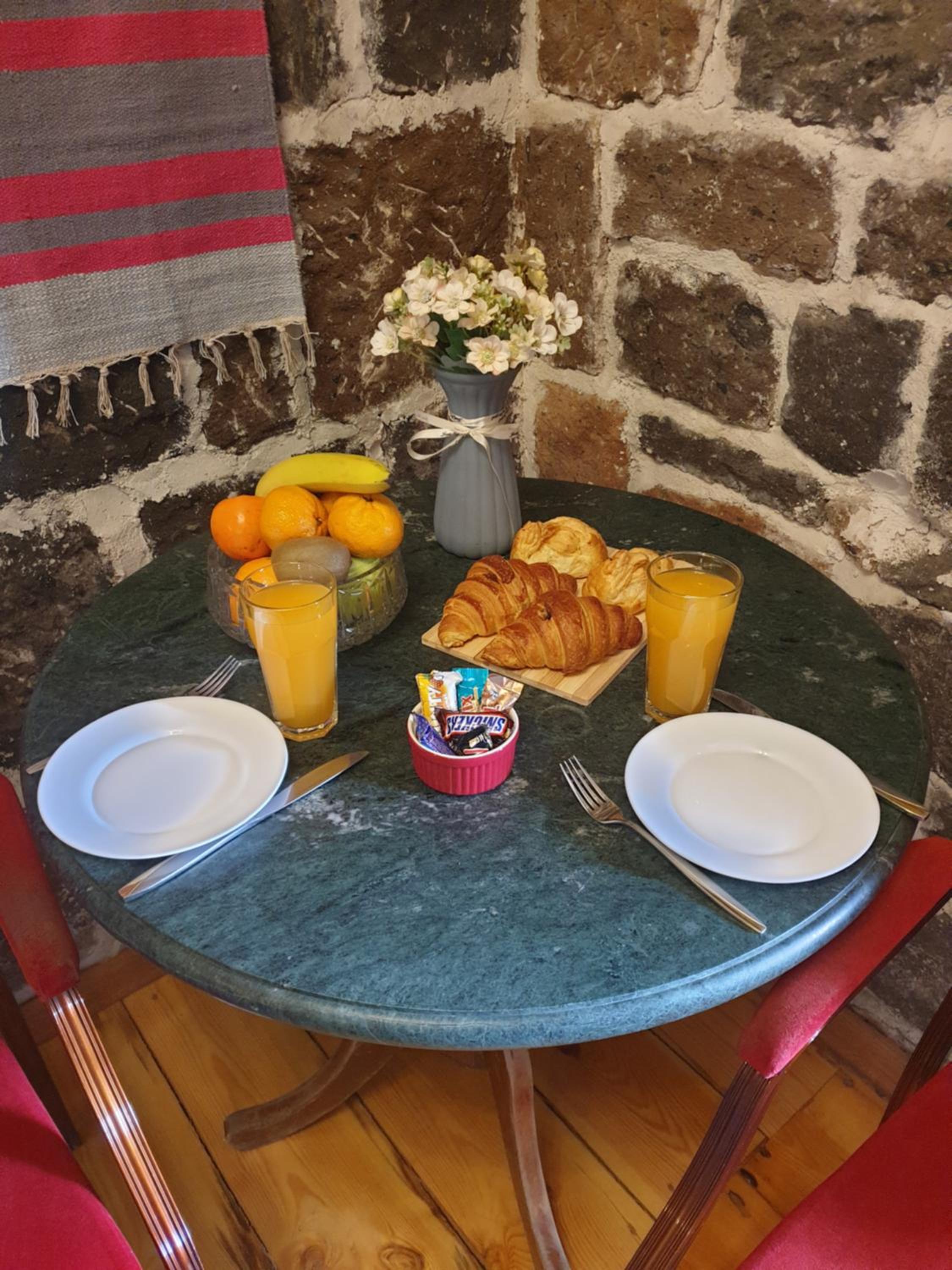 Onoyi Tun Guest House