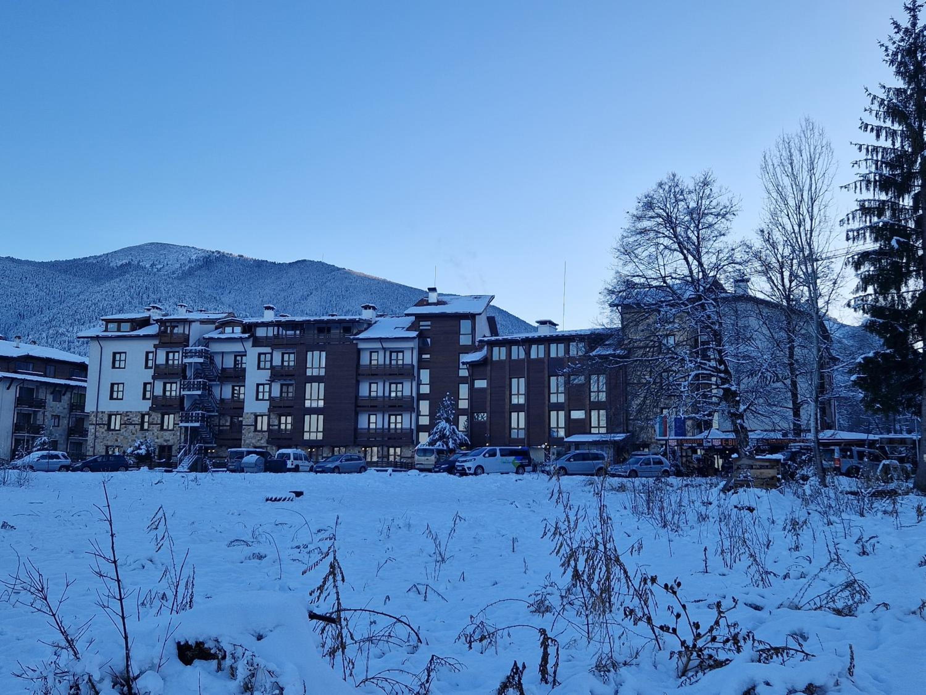 Bansko Vacations - Mountain View Resort - Apartment B45 - Property Image 7