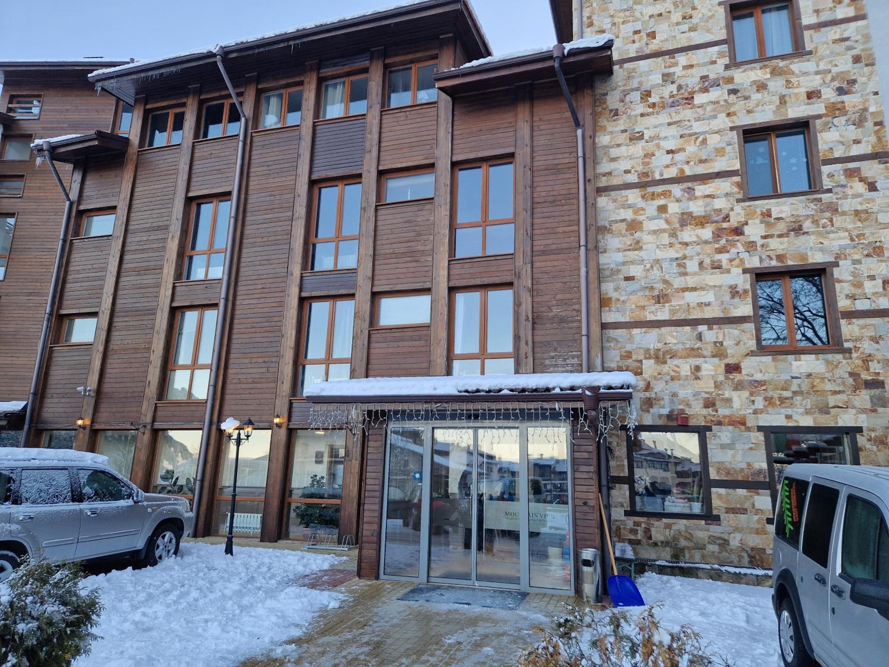Bansko Vacations - Mountain View Resort - Apartment B45 - Property Image 8