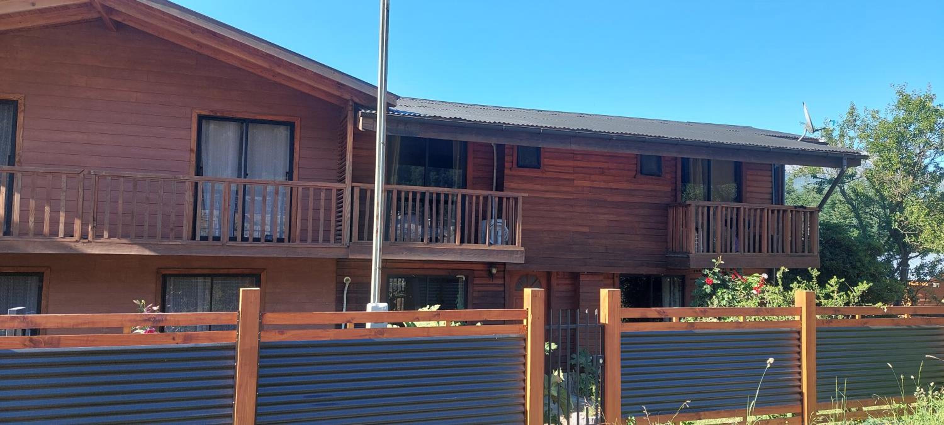 Hostal Los Alamos Neltume