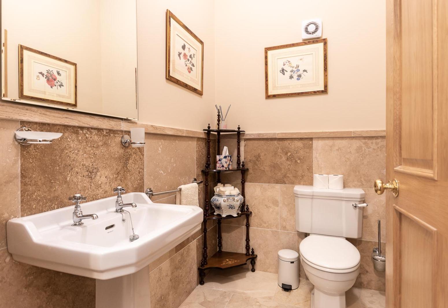 8 bedroomed house steeped in history