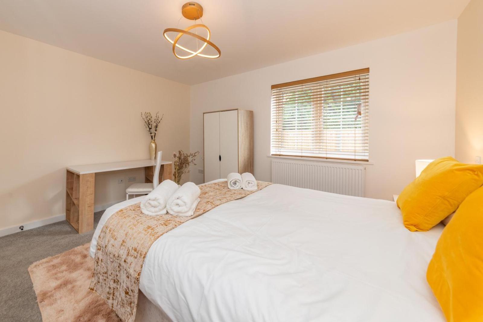 2Bedroom Flat Freeparking view 5