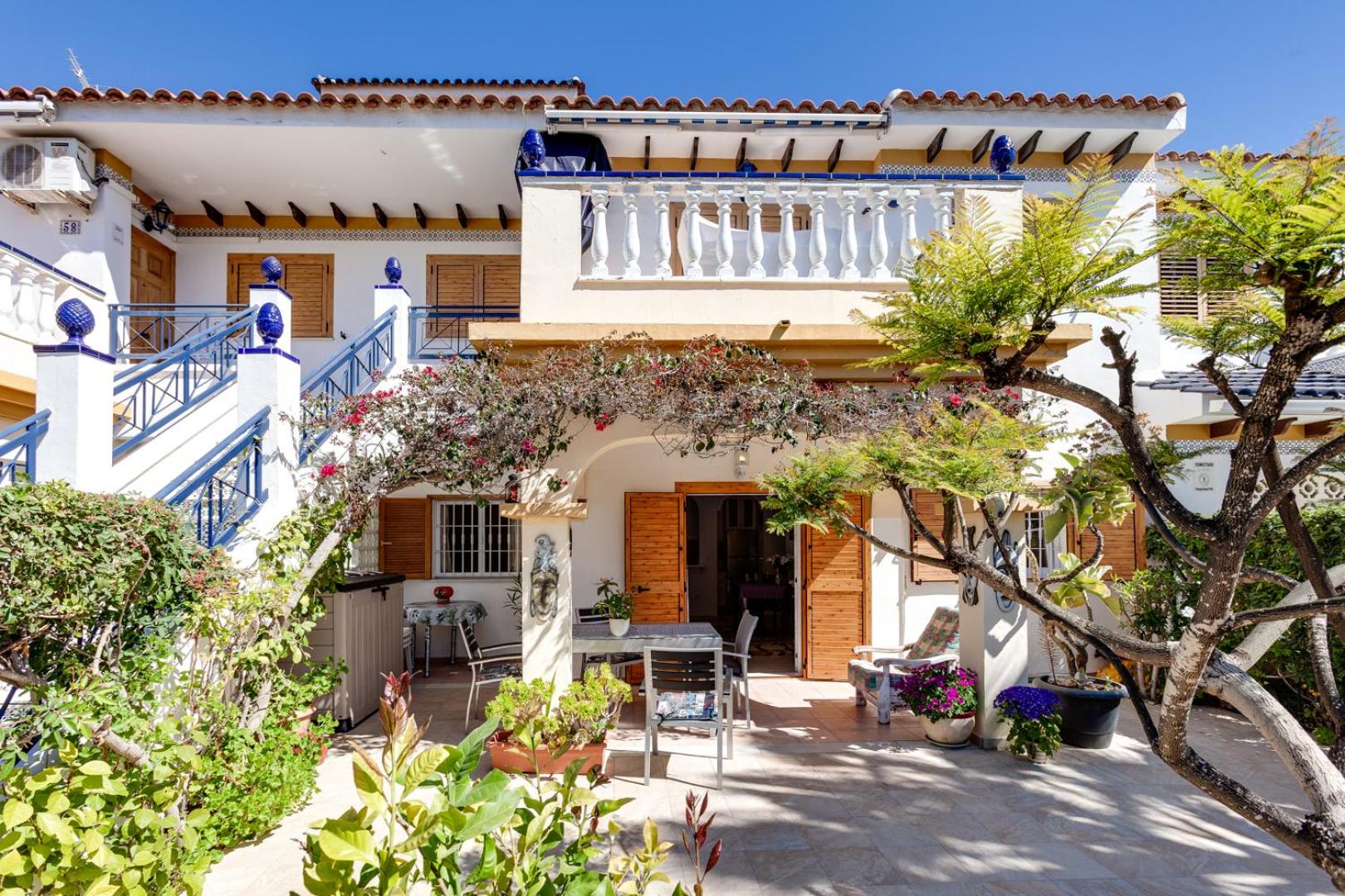 Bungalow con terraza La Mata