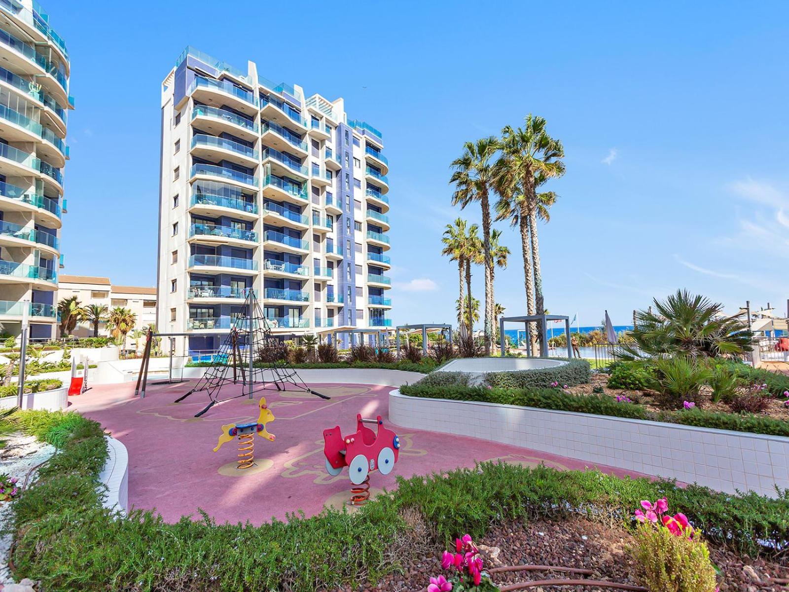 Perfect Ground Floor with Sea View