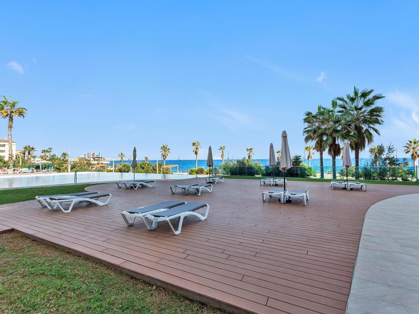 Perfect Ground Floor with Sea View