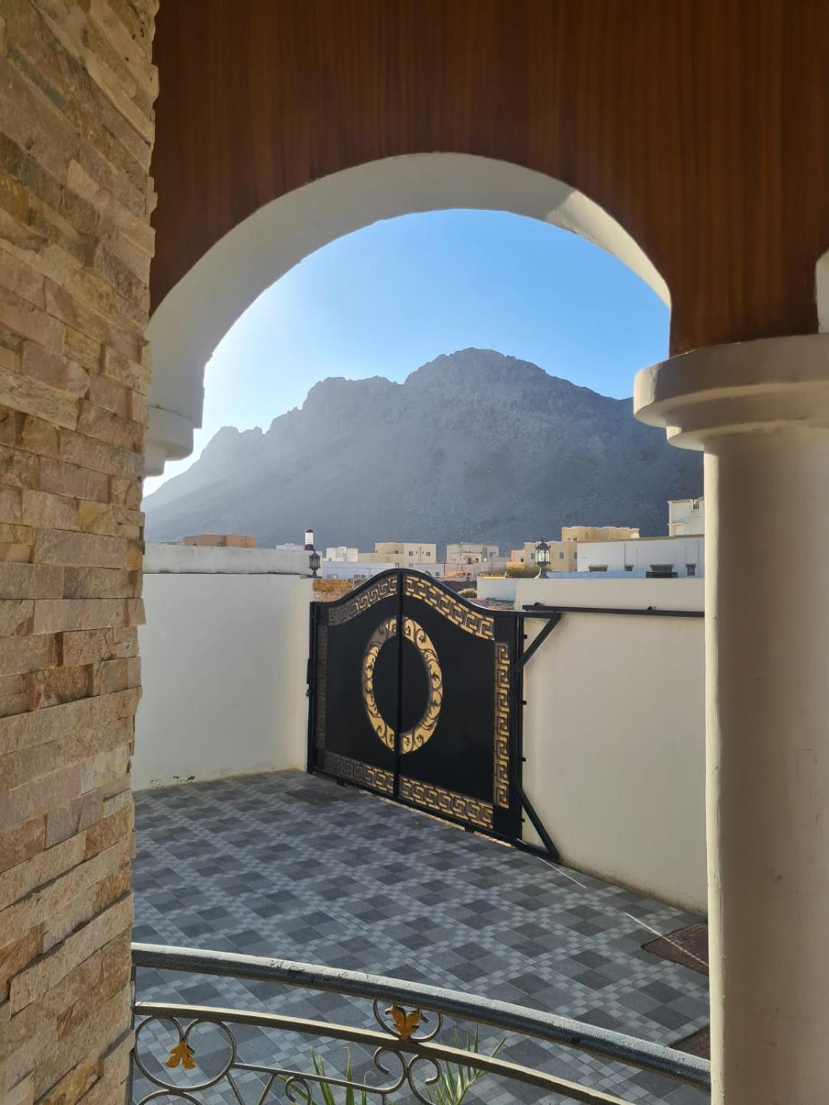 Mountain Balcony House view 4