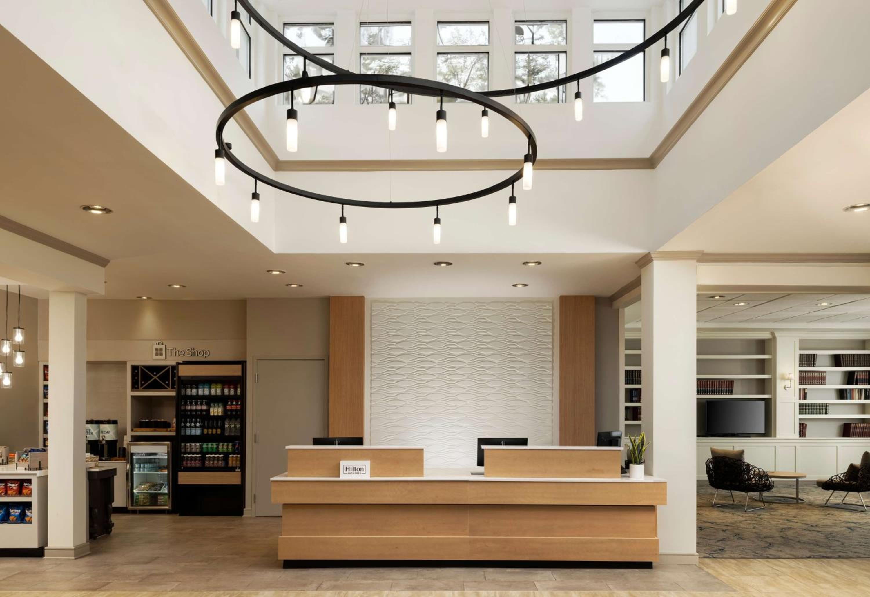 Boston Vacations - Hilton Garden Inn Boston-Burlington - Property Image 2