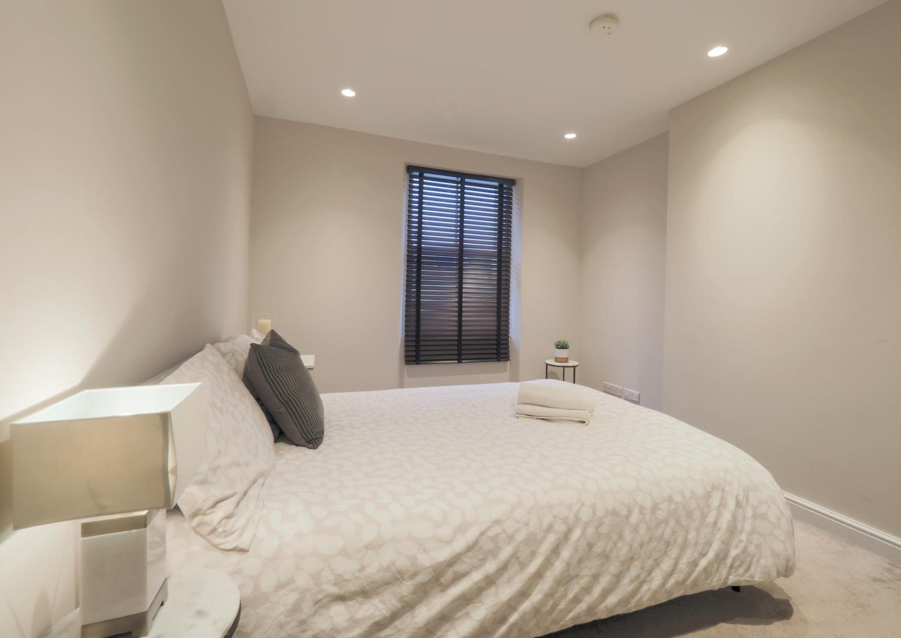 Luxury 3 Bedroom Flat in Maida Vale