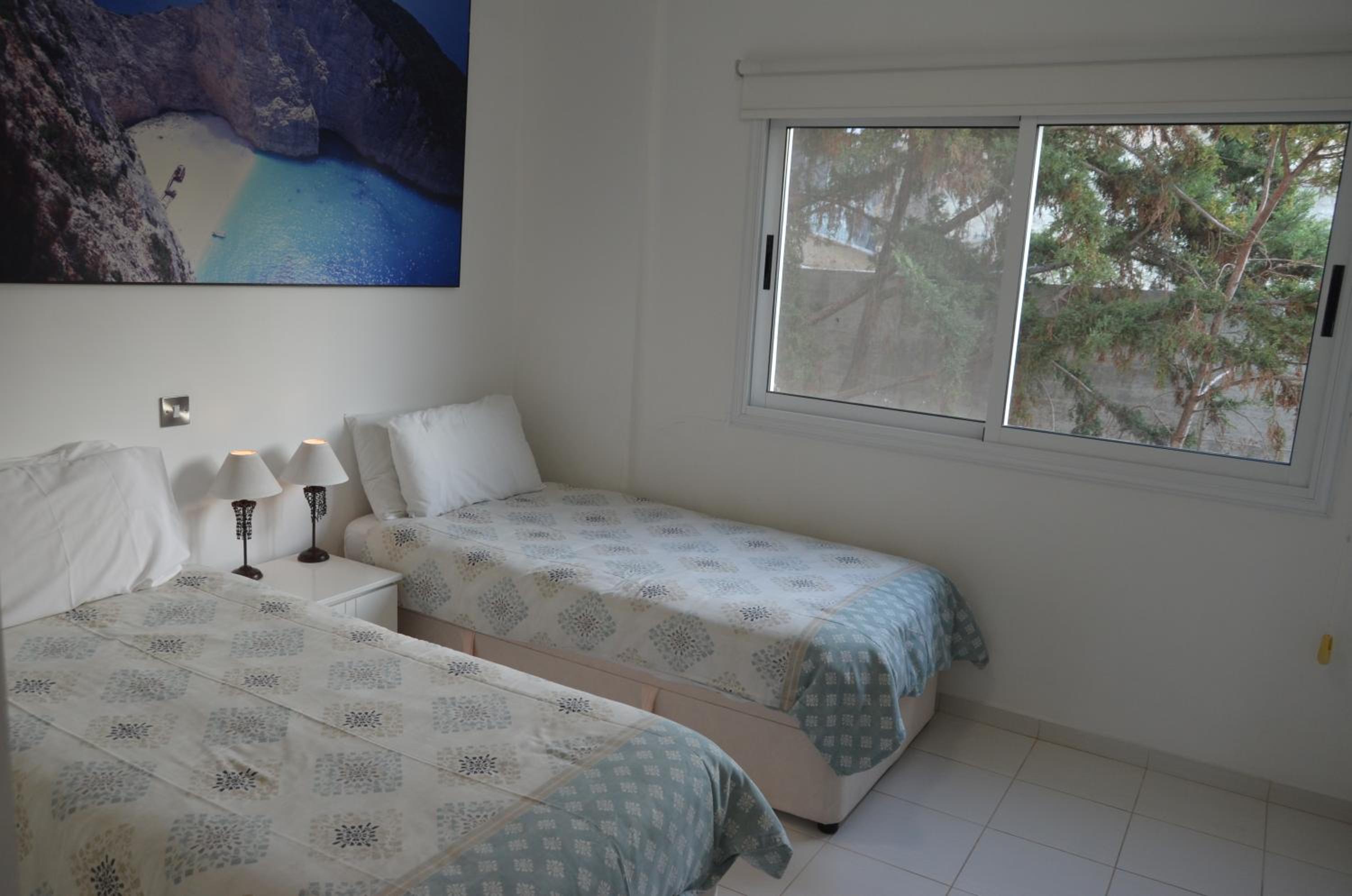Mia's Cove