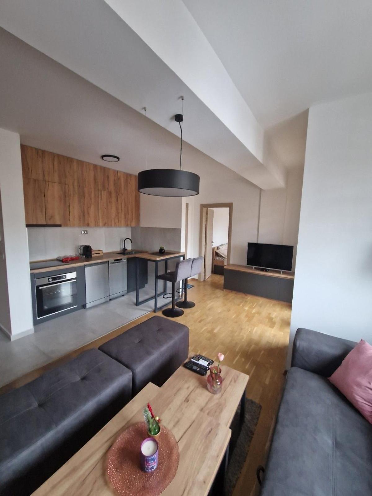 STELLAR APARTMENT