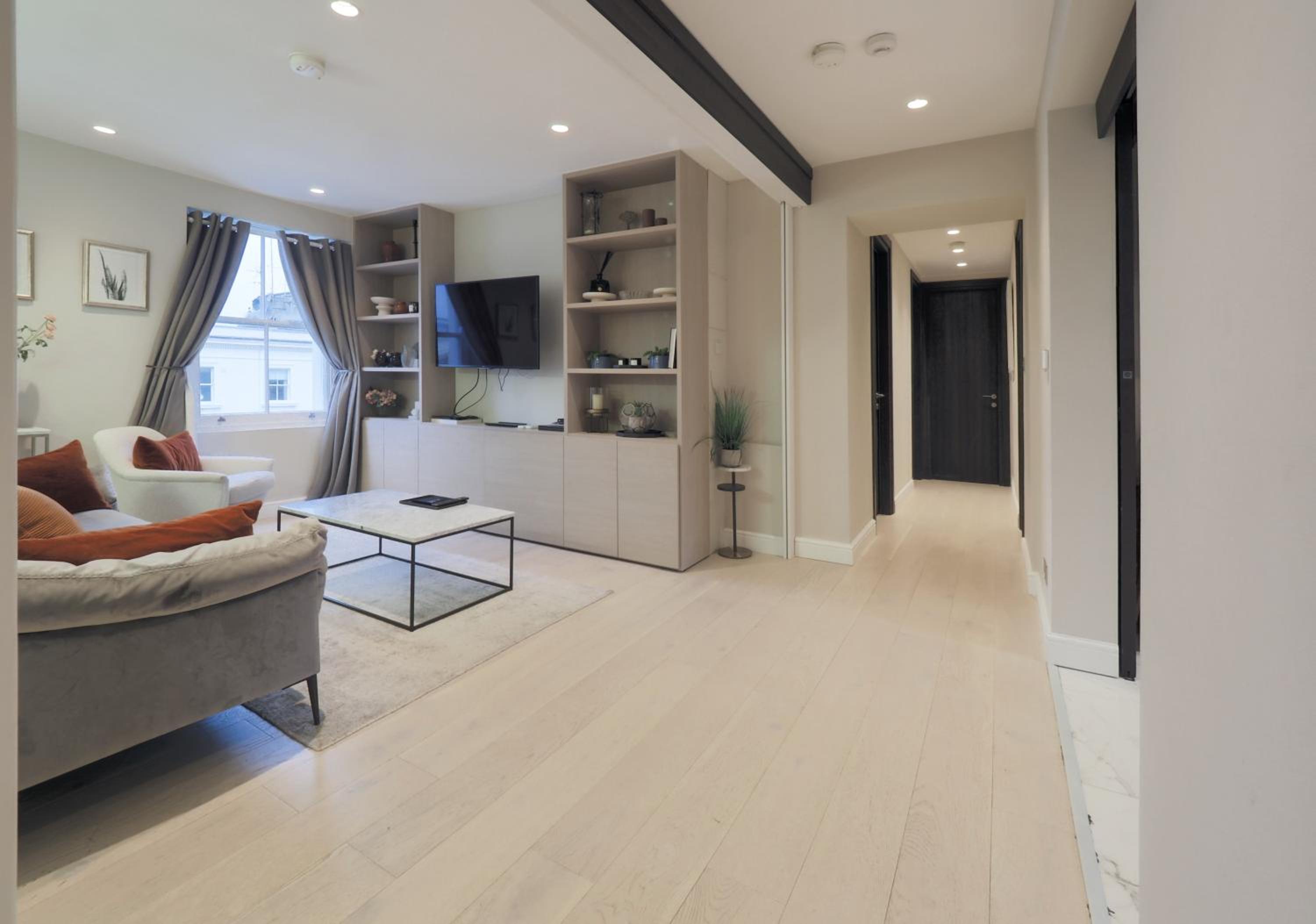 Luxury 3 Bedroom Flat in Maida Vale