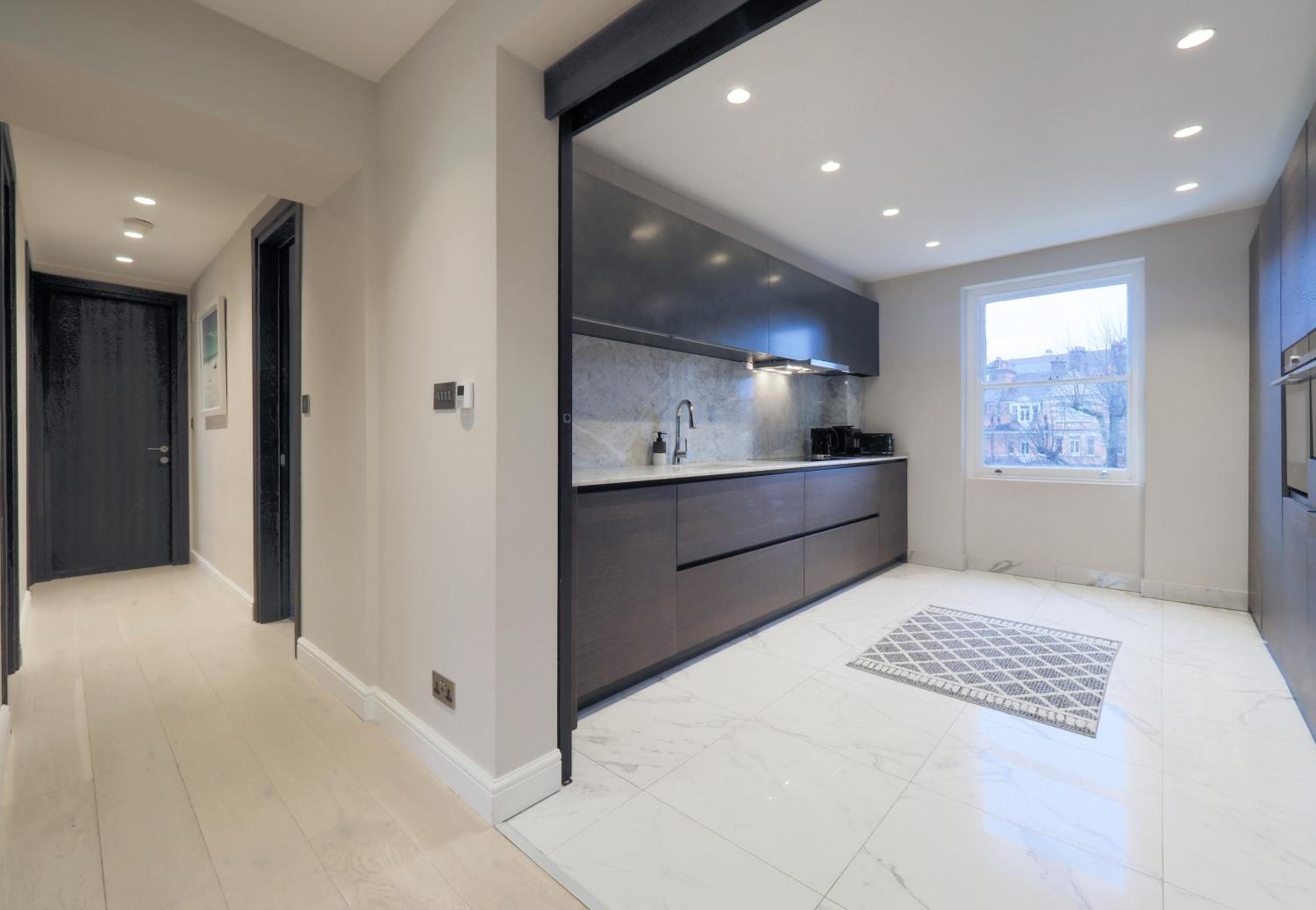 Luxury 3 Bedroom Flat in Maida Vale