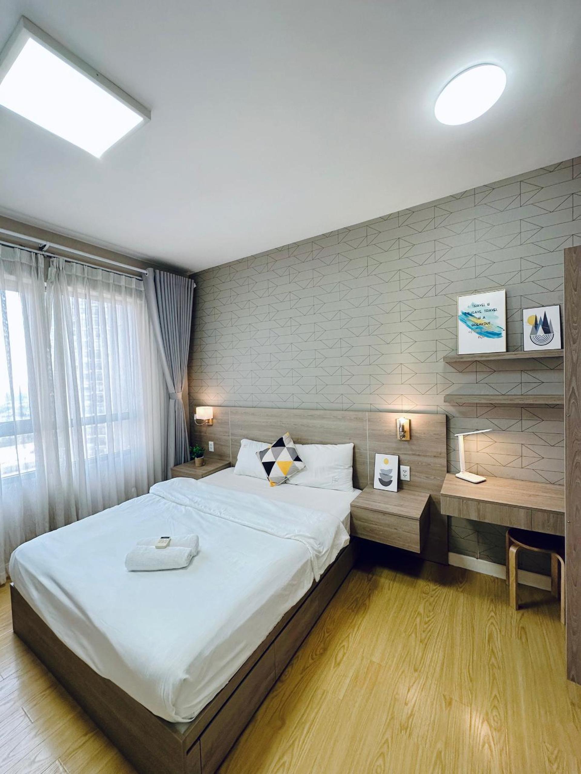 HHomes - Luxury 1 Bedroom view City at Masteri Thao Dien with Pool GYM