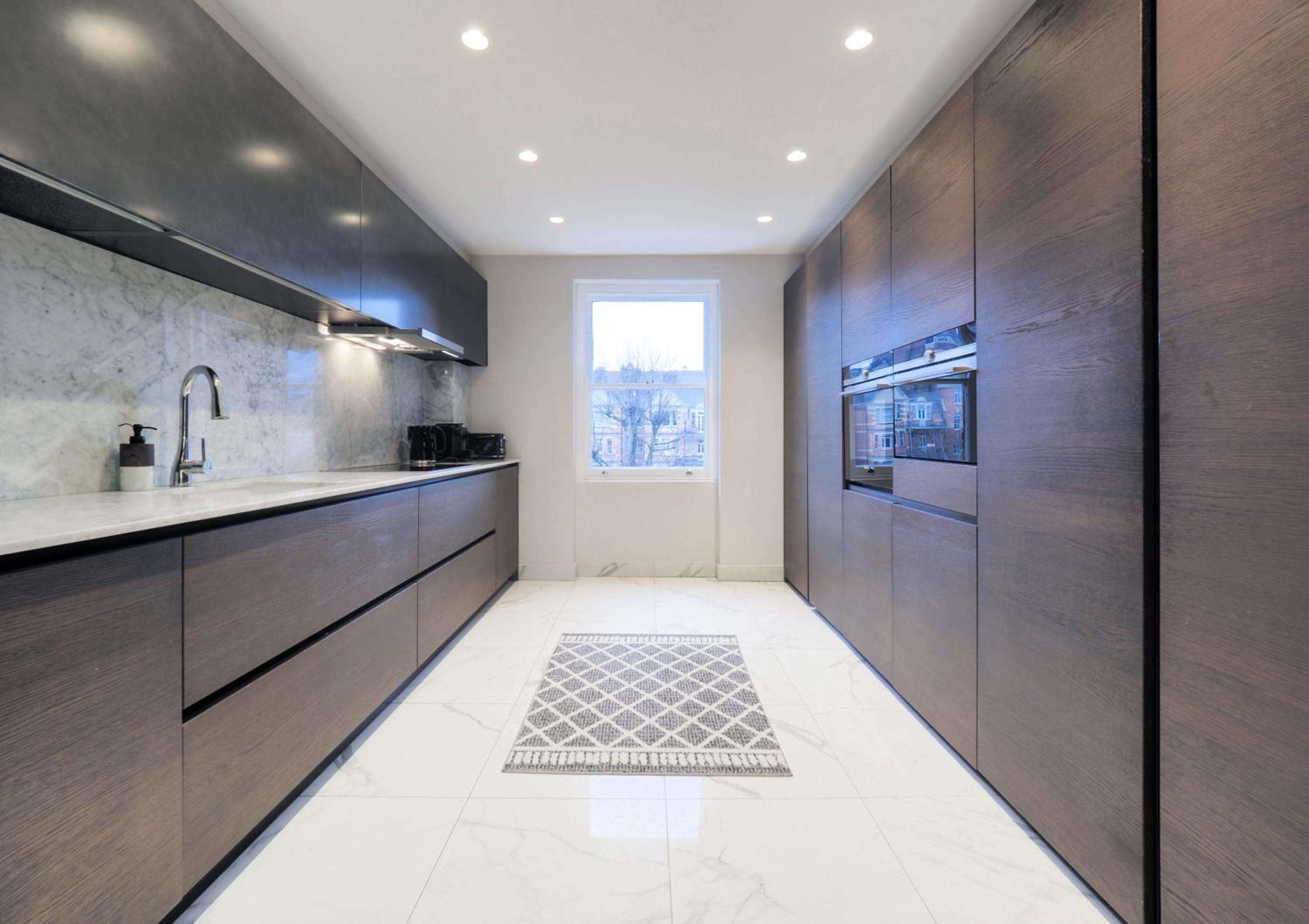 Luxury 3 Bedroom Flat in Maida Vale
