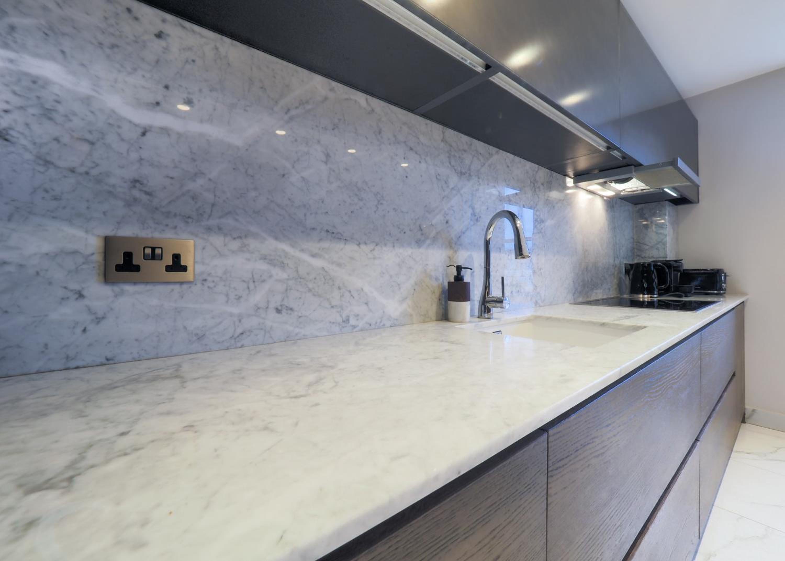 Luxury 3 Bedroom Flat in Maida Vale