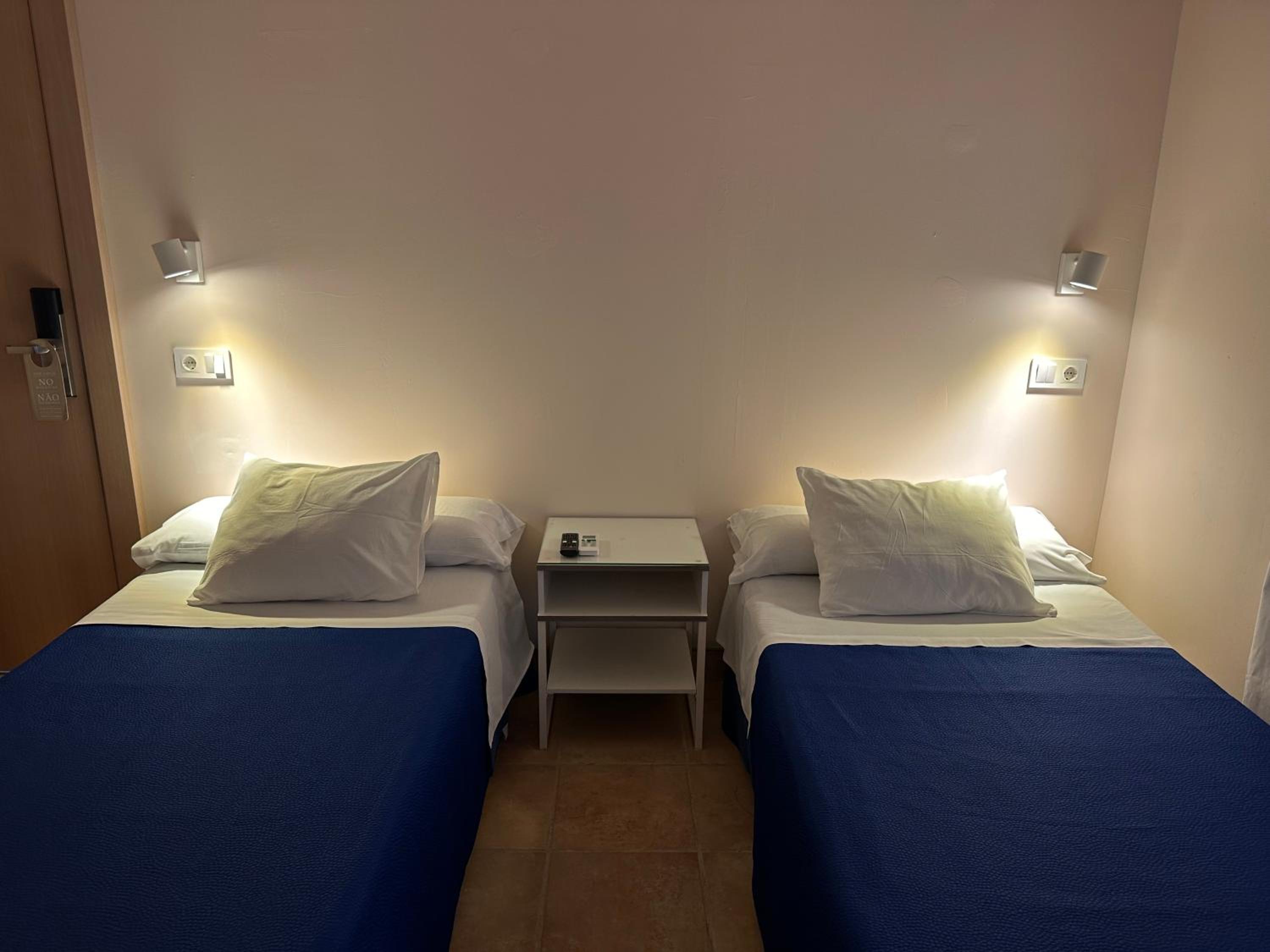 Hostal Moscatel
