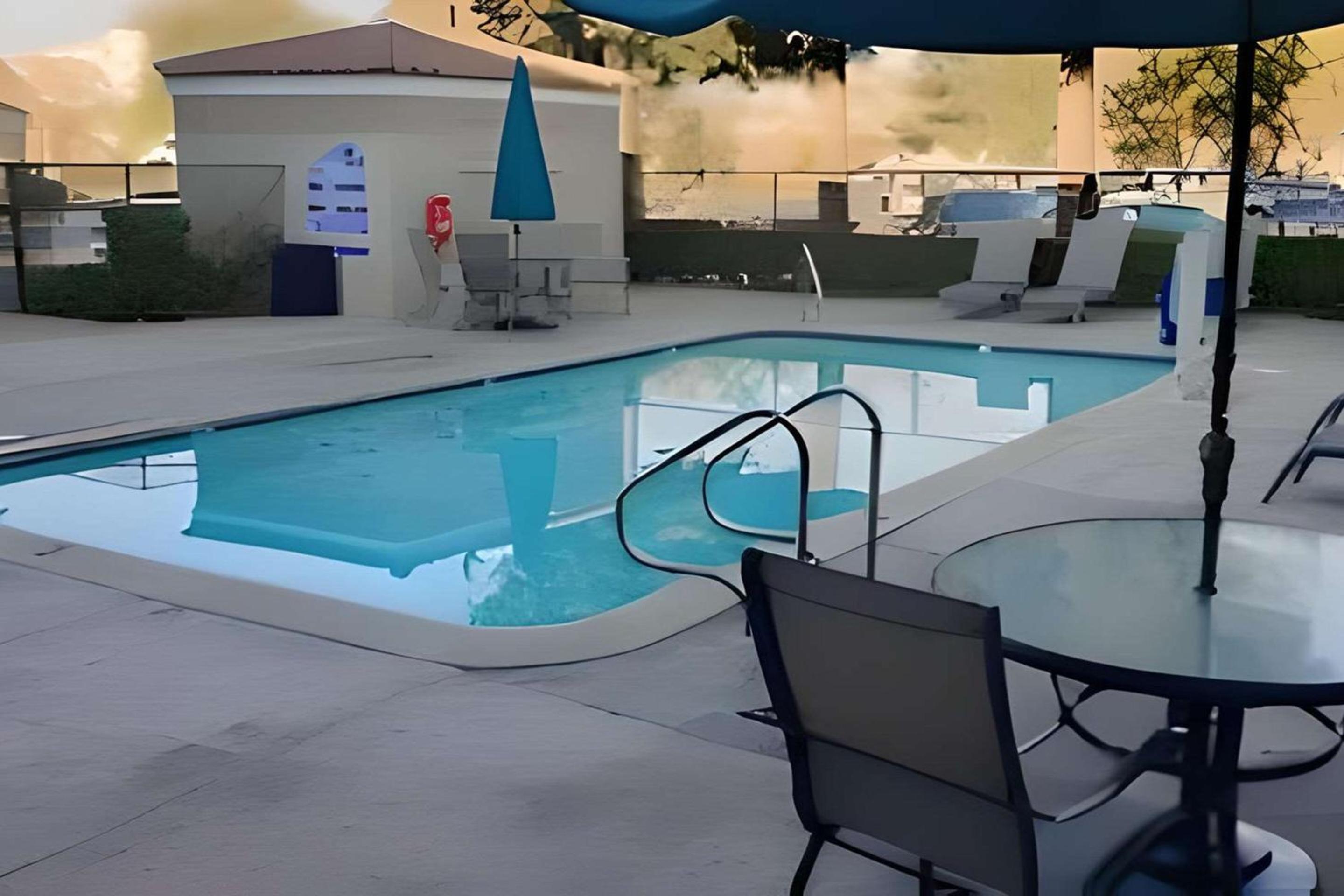 Rohnert Park Vacations - Inn at Rohnert Park - Property Image 5