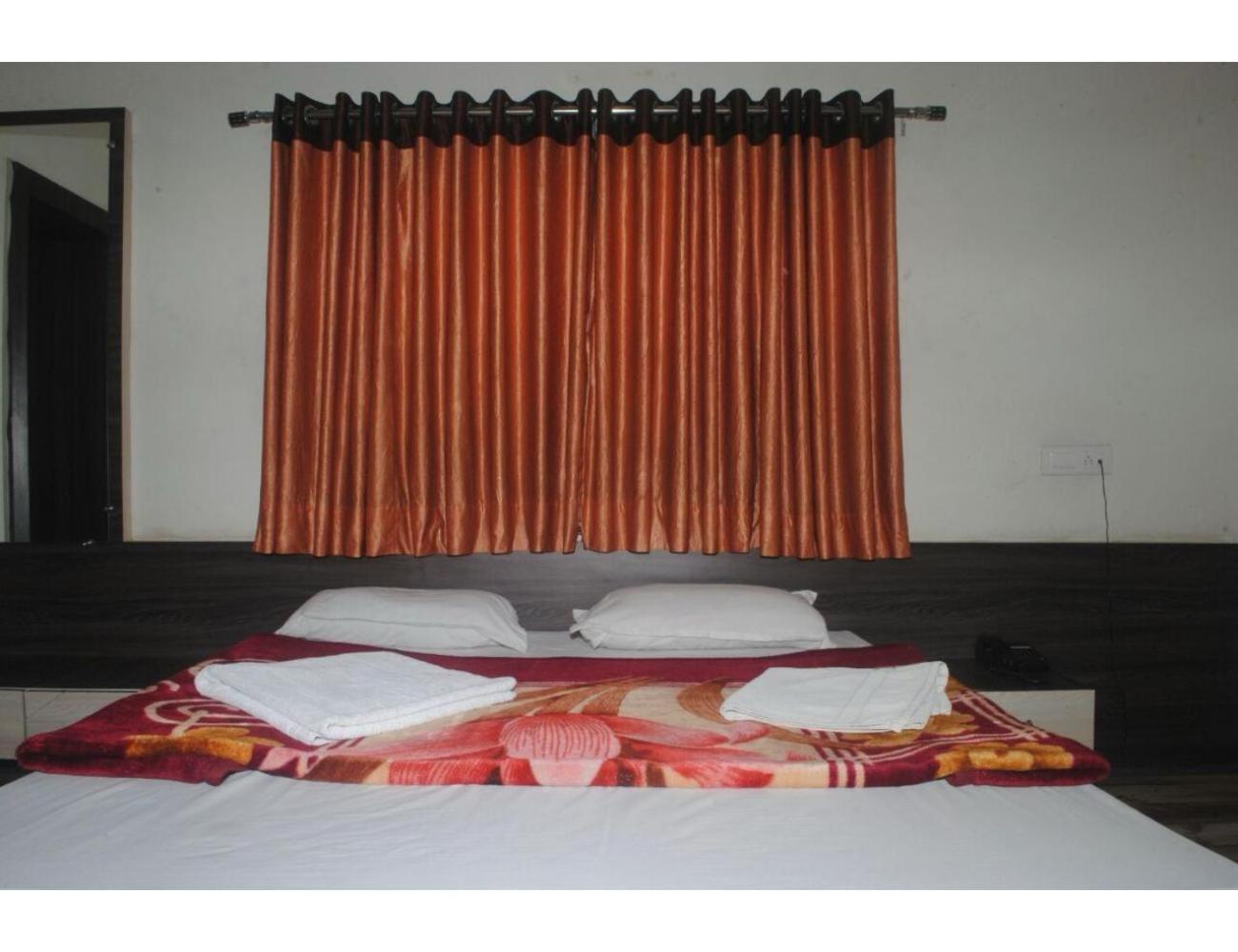 HOTEL MADHUVAN, Madhavpur