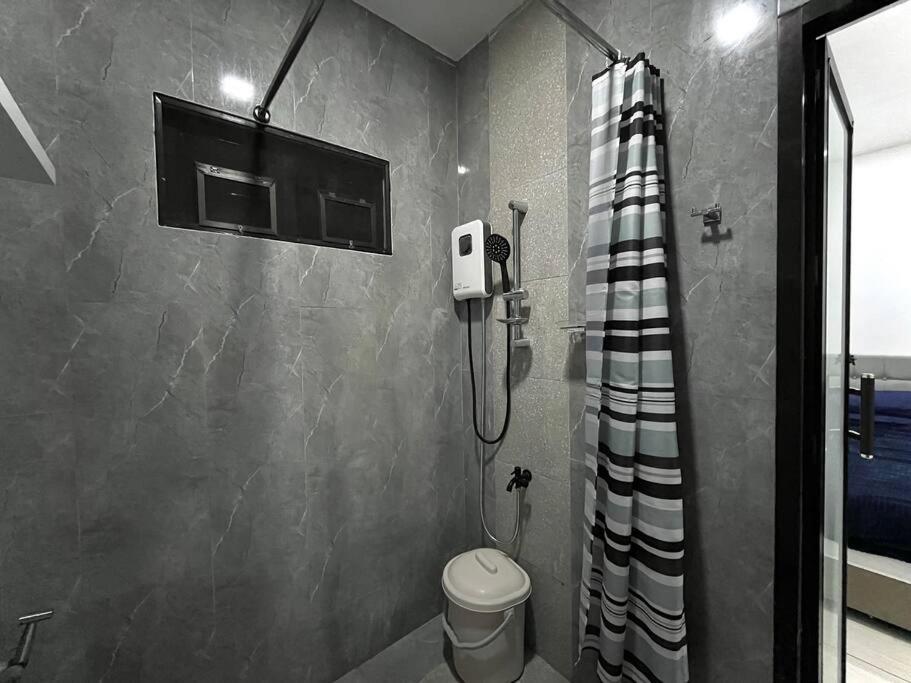 Studio A (M&K’s Guest House) view 2