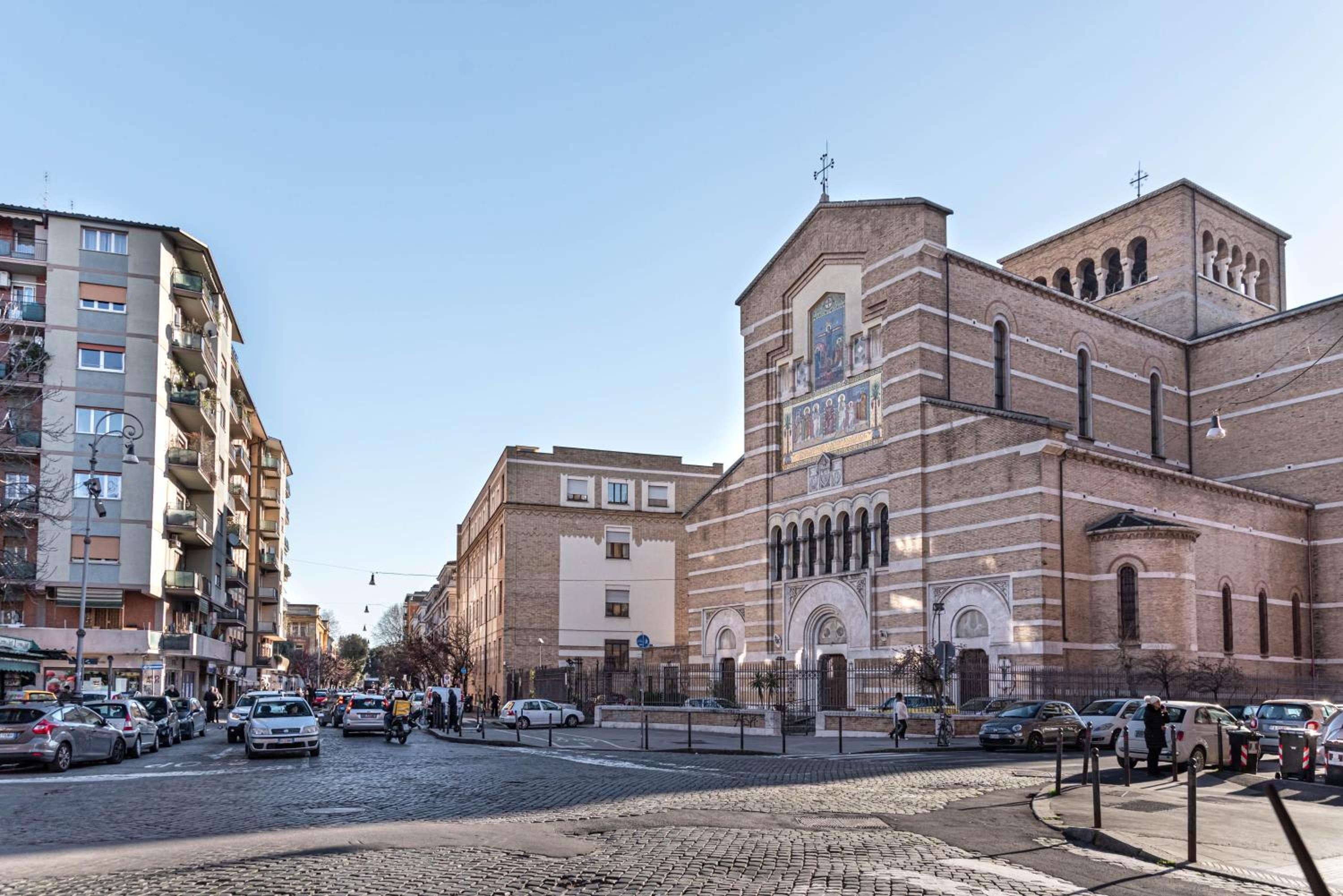 Lungotevere Testaccio Apartment