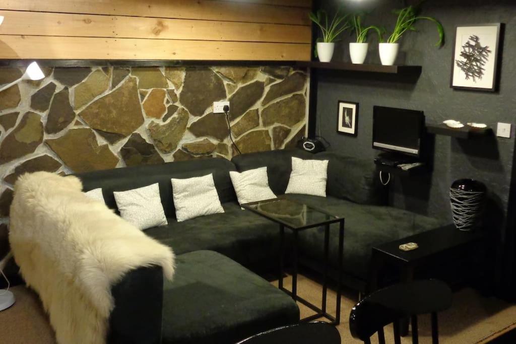 Holiday House with garden and sauna 10 pounds for Sauna view 4