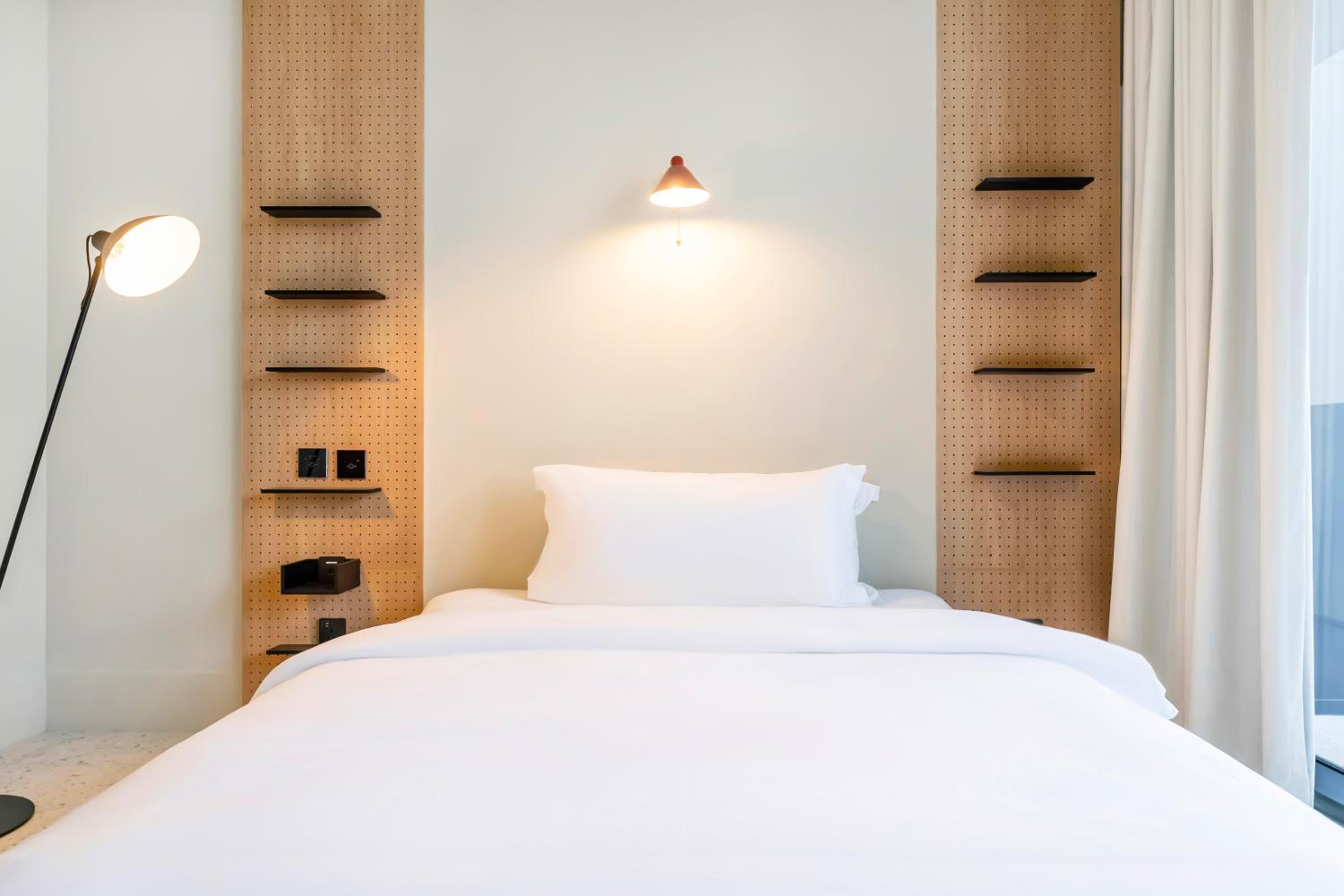 FAM Living - Upside Living - WFH Friendly-Business Bay
