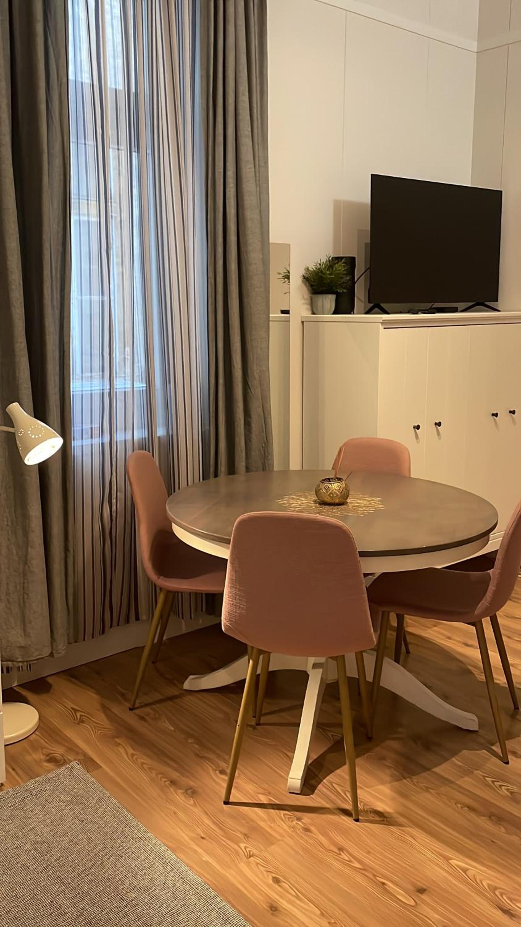 Positive Vibes-home close to the Danube view 5
