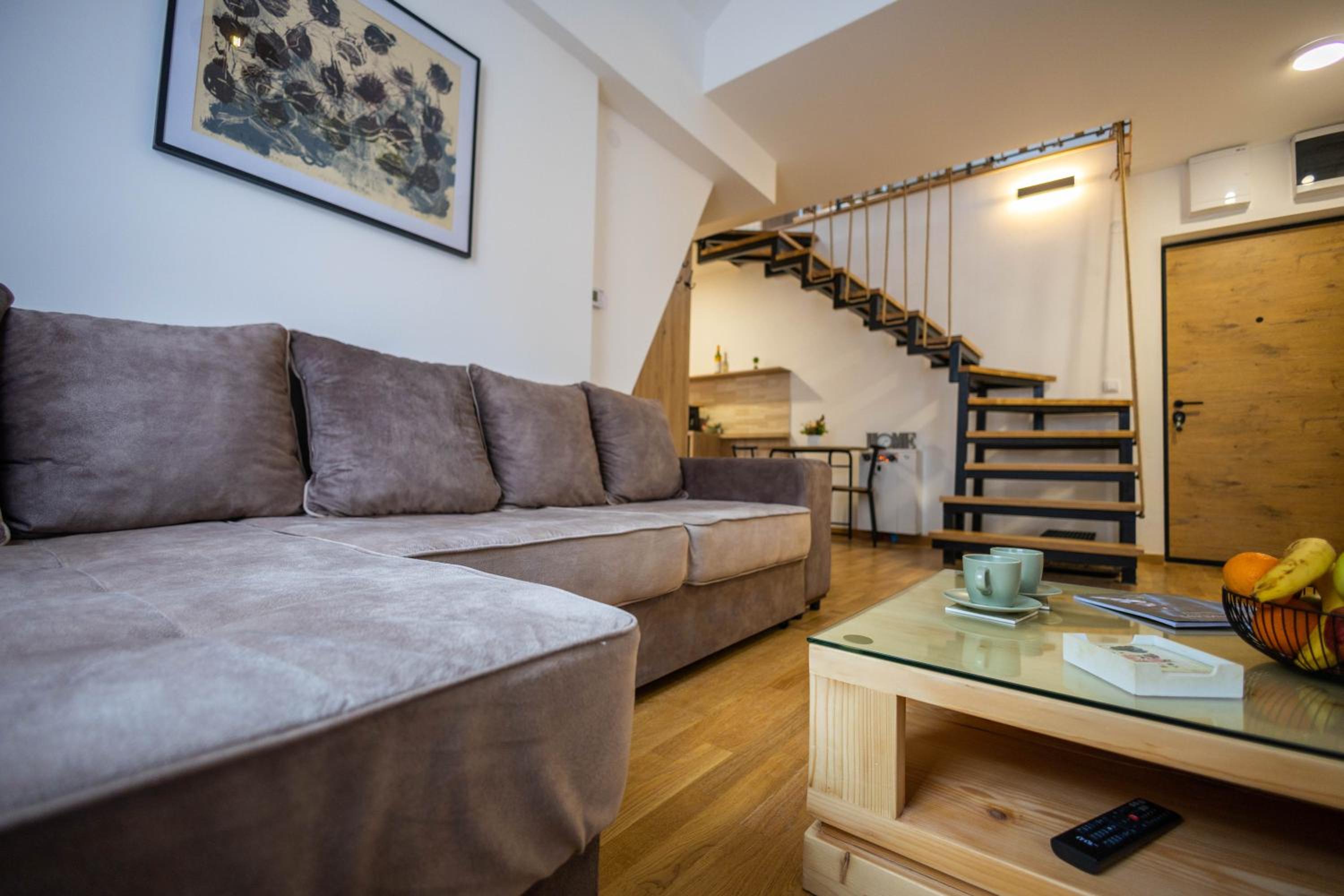 Apartmani RAZVIGORA - DivčiNova view 5