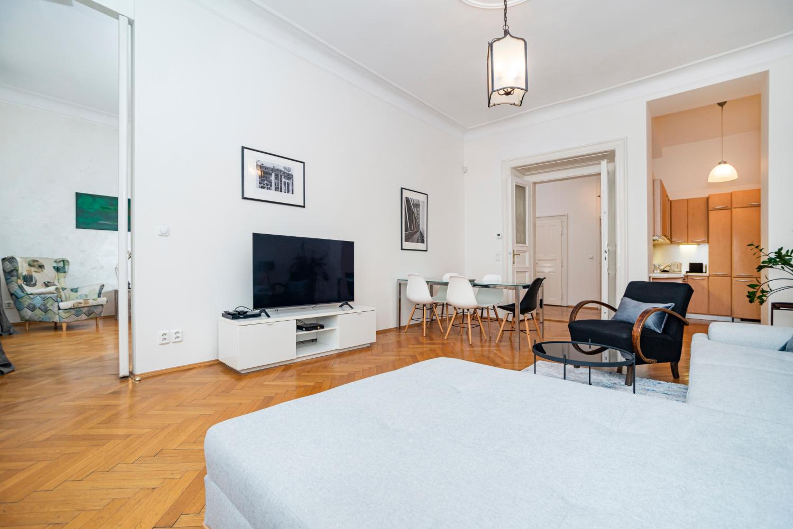 Spacious two-bedroom apartment in Old Town