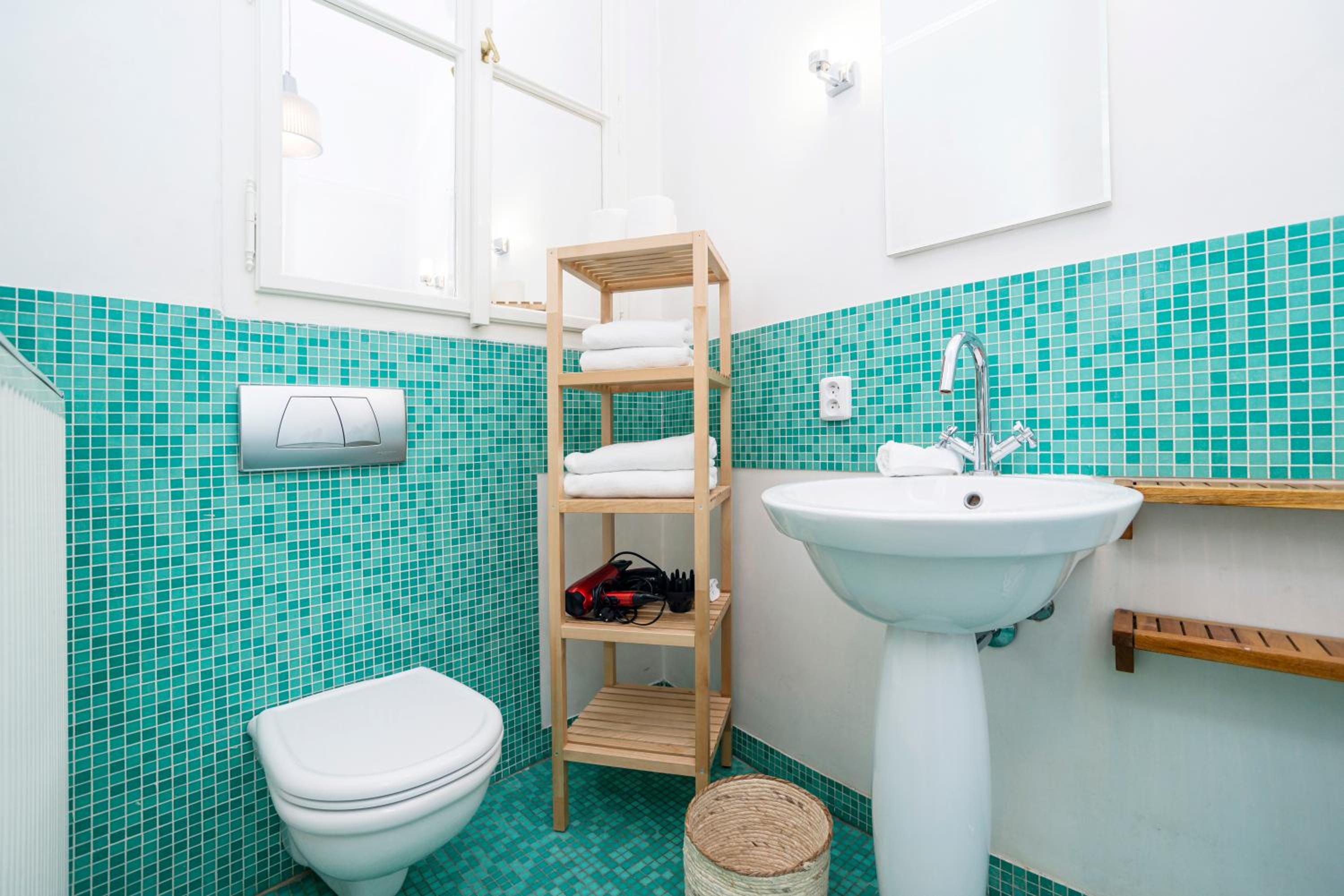 Spacious two-bedroom apartment in Old Town