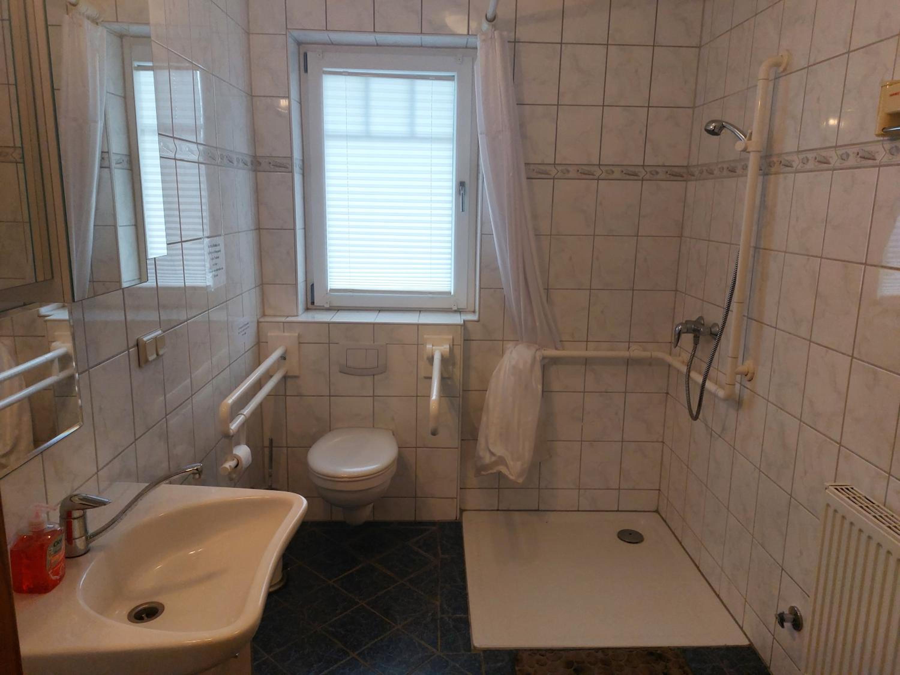 Rügen Schaprode Bungalow - barrierefrei - kleine Hunde auf Anfrage willkommen