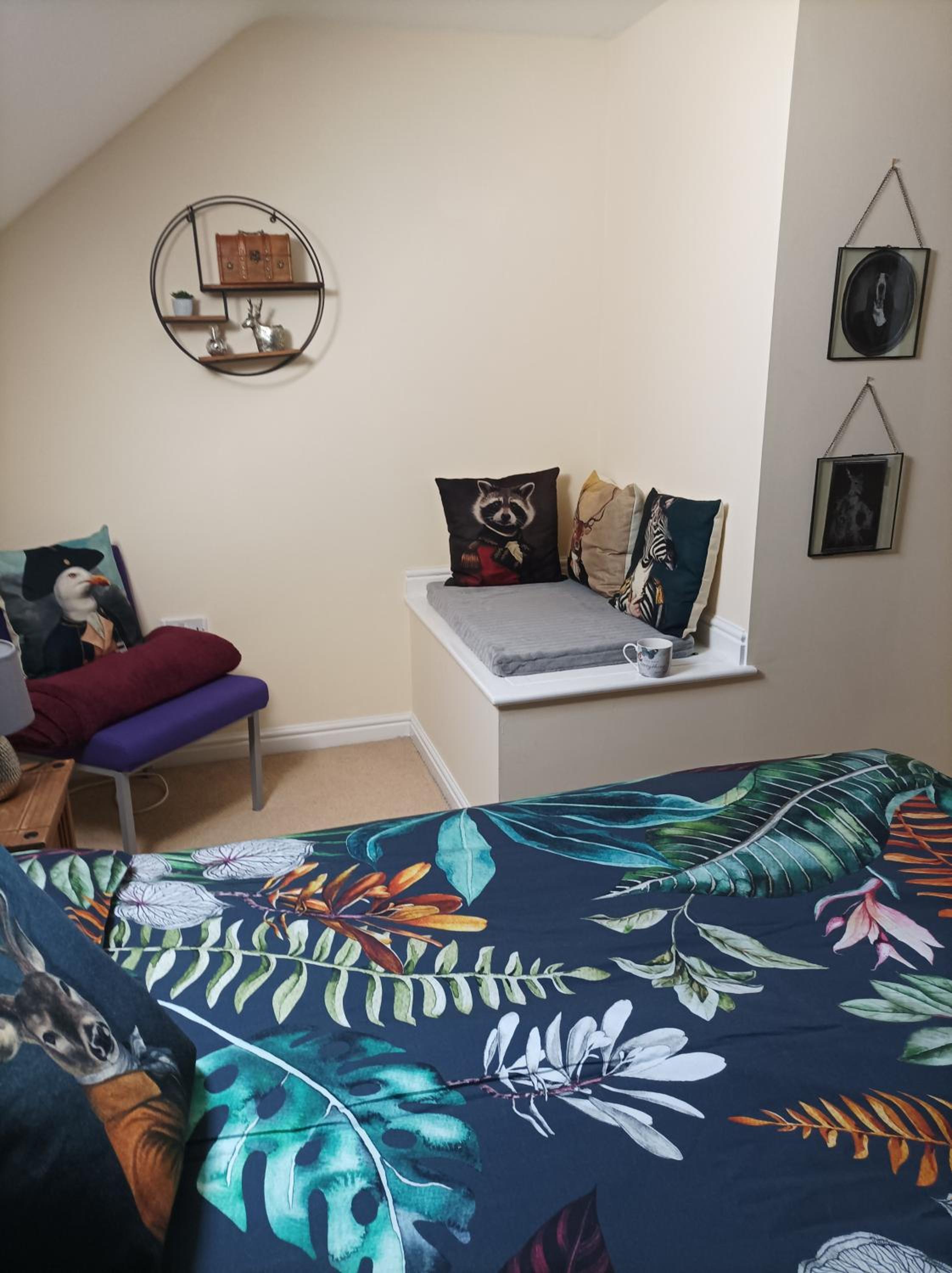 Modern 3 bedroom home *EVcharging* Garden, Parking view 3