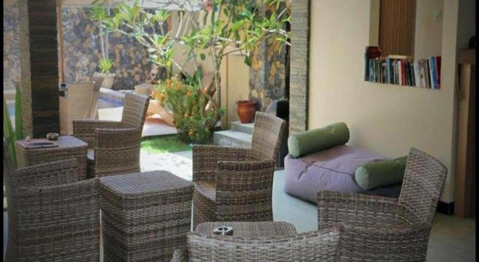lounge