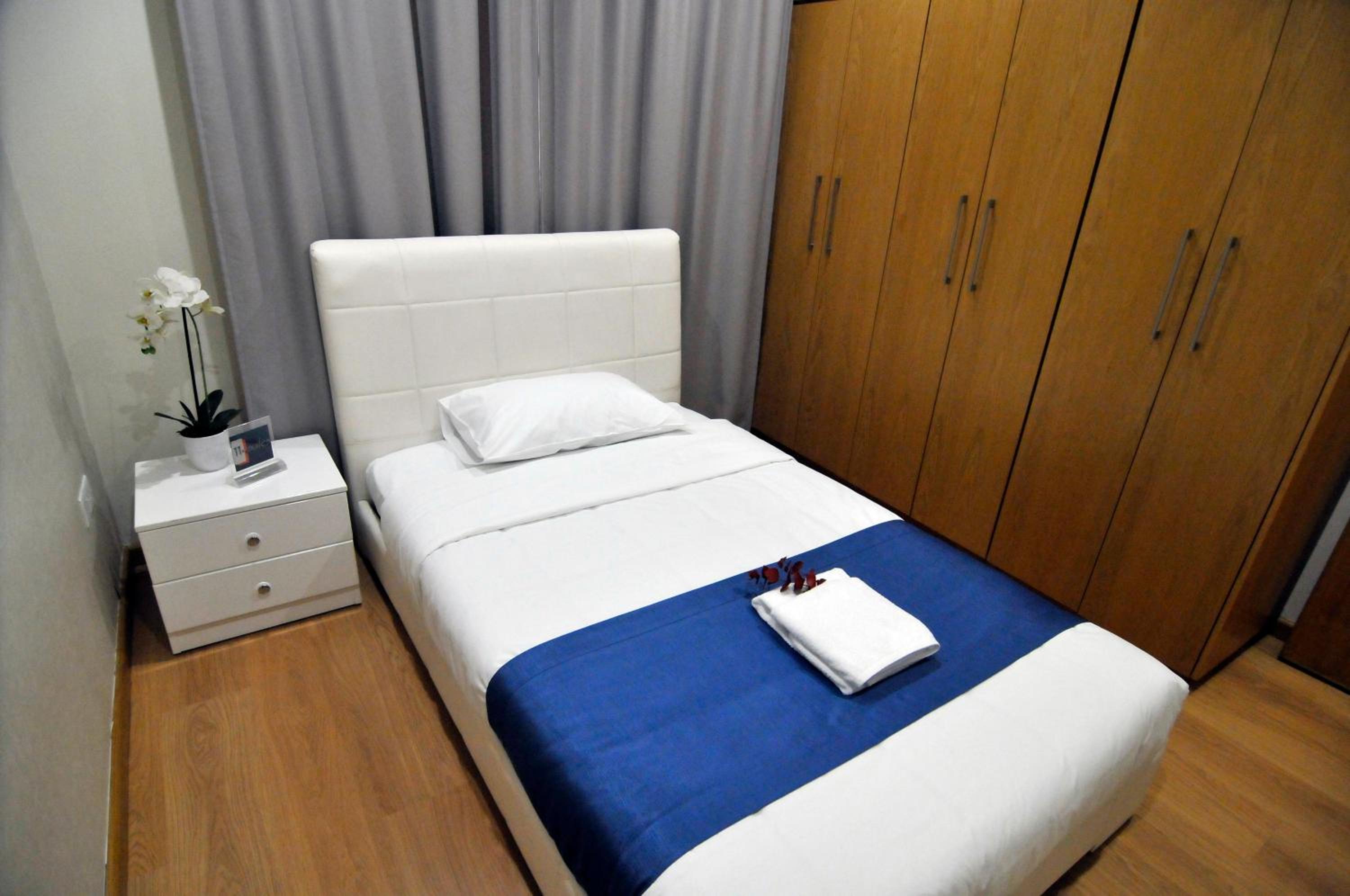 11 Suites - Sunrise Horizon Suite