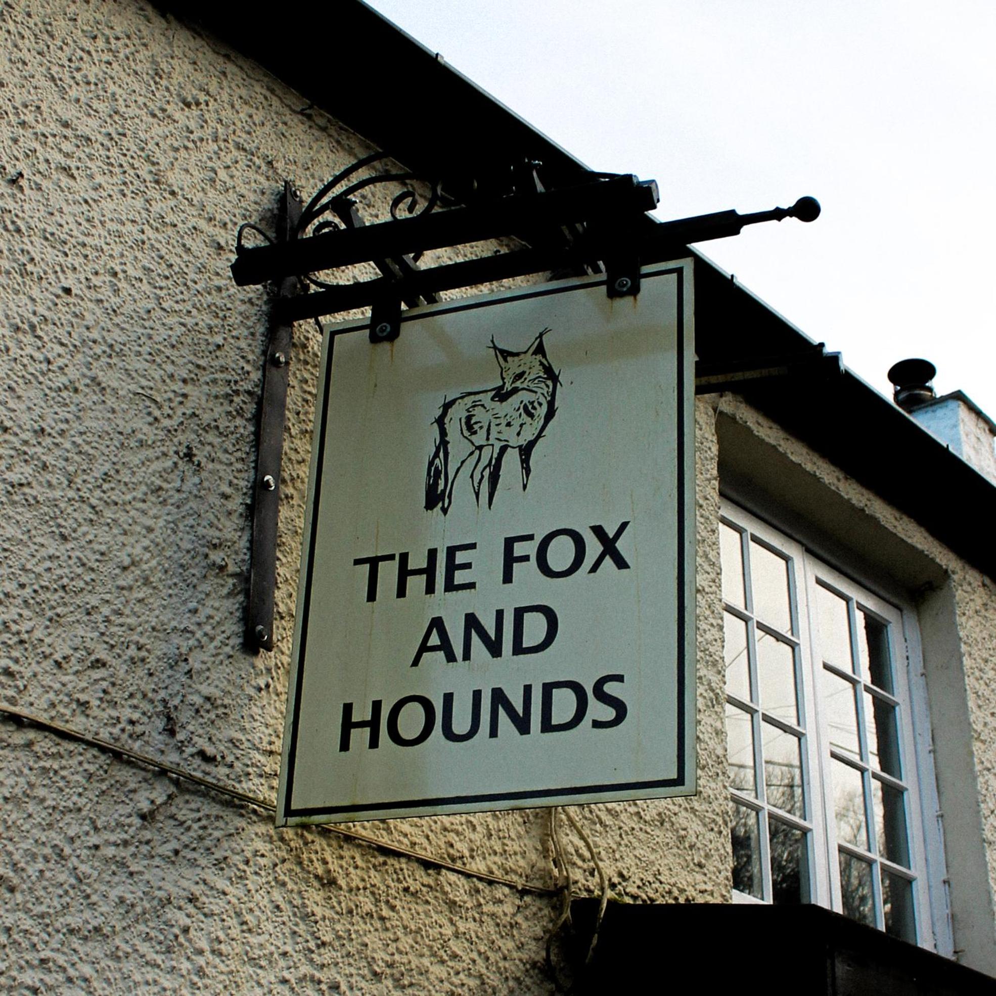 Fox And Hounds Llancarfan view 2