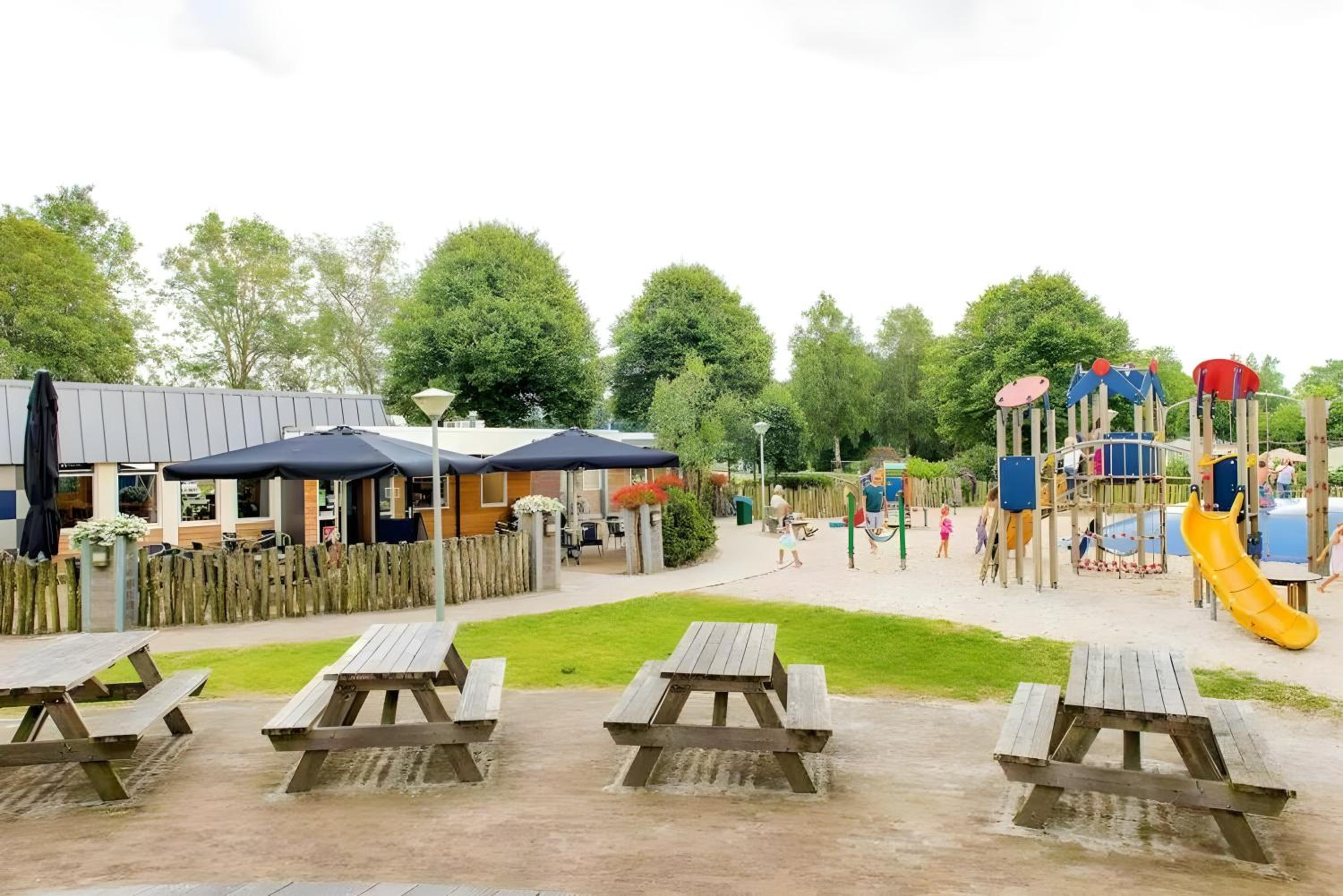 Cozy Tiny SolHouse 7 - Near Groningen - 5 Star Location view 4