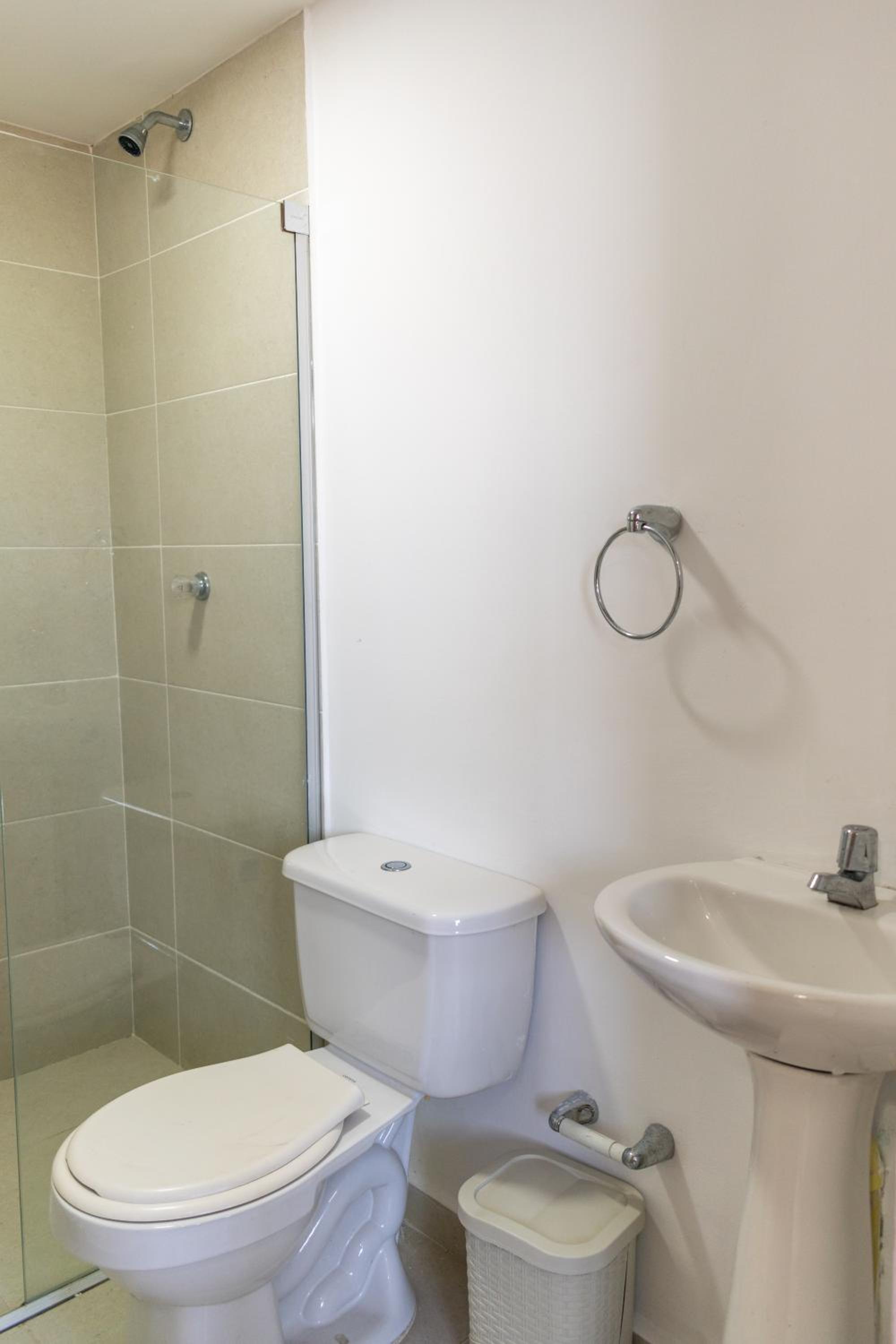 Apartamento completo cerca malecón del rio
